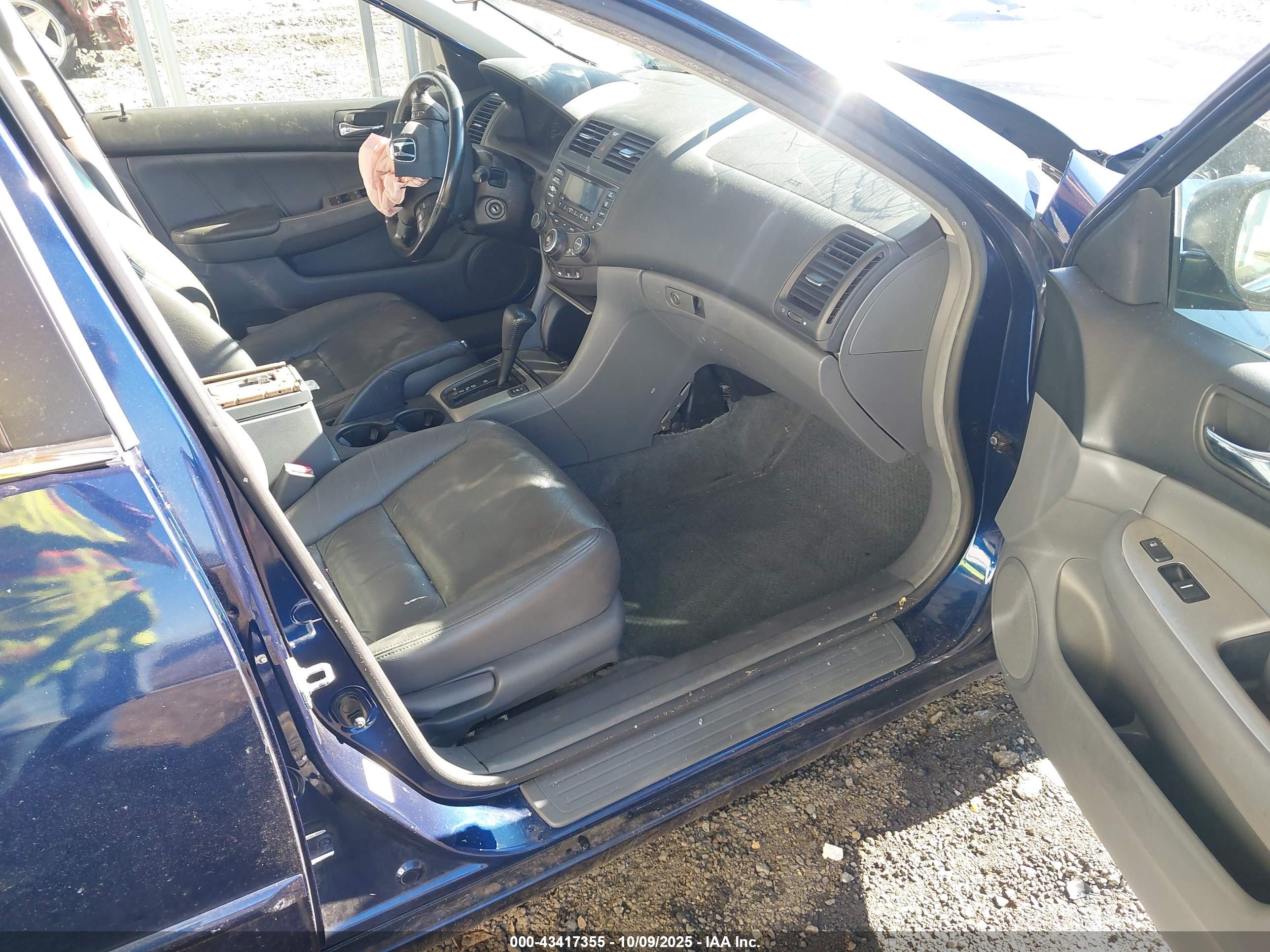 HONDA ACCORD image 5