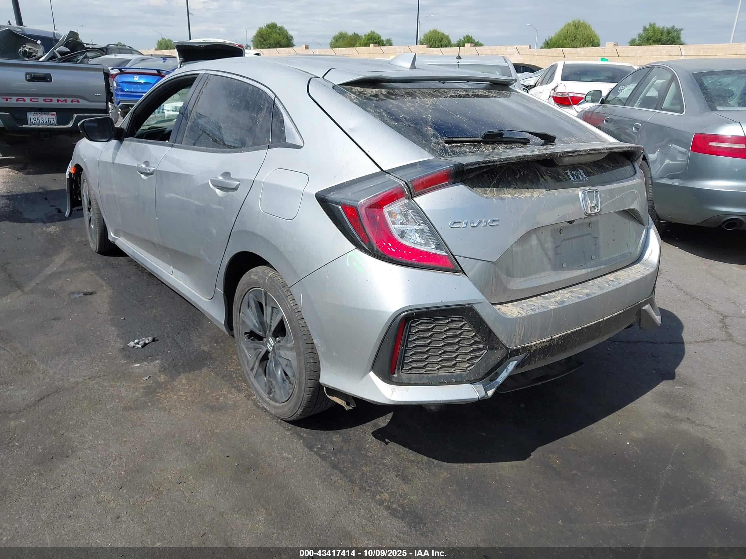 HONDA CIVIC image 3