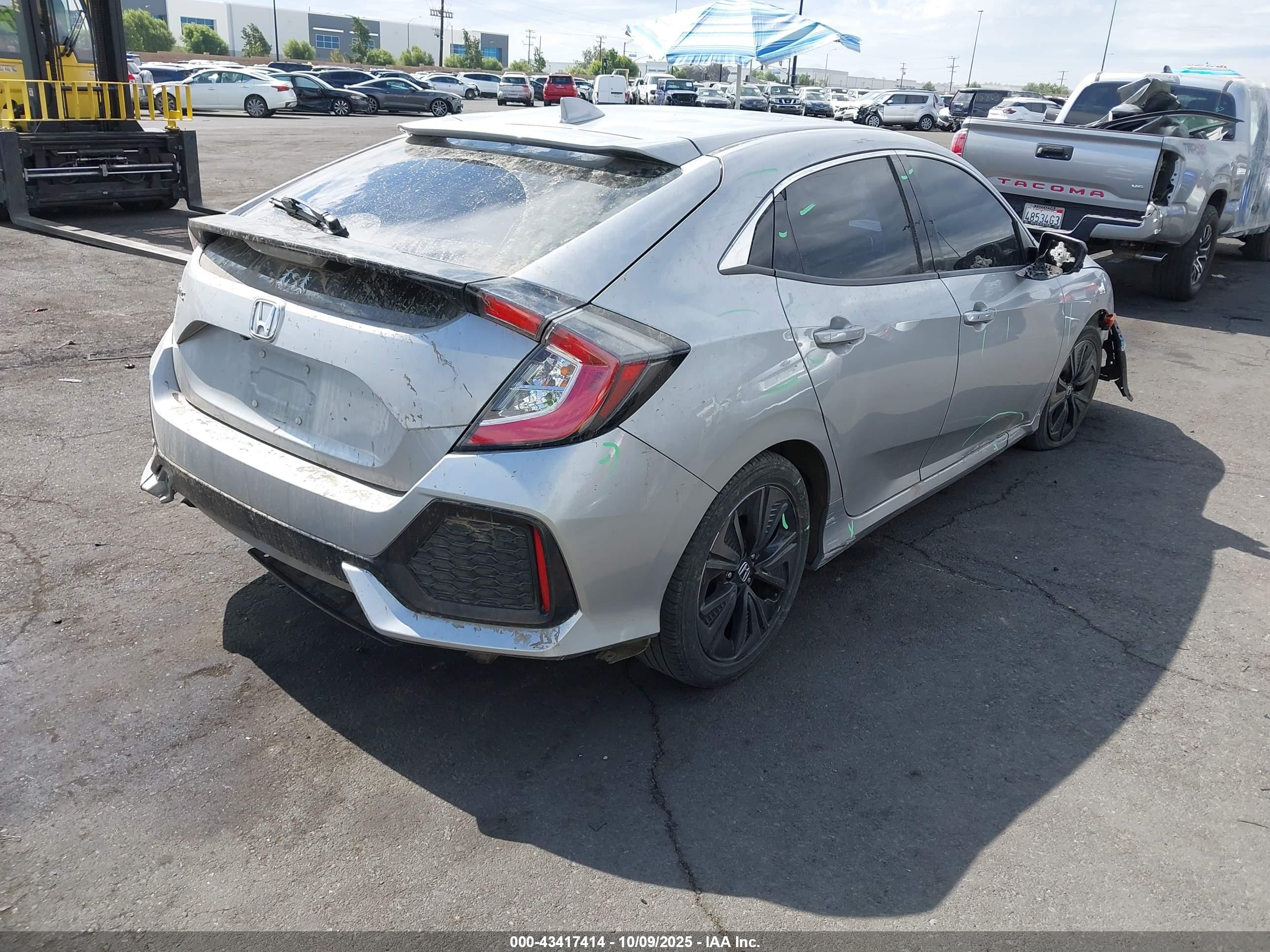 HONDA CIVIC image 4