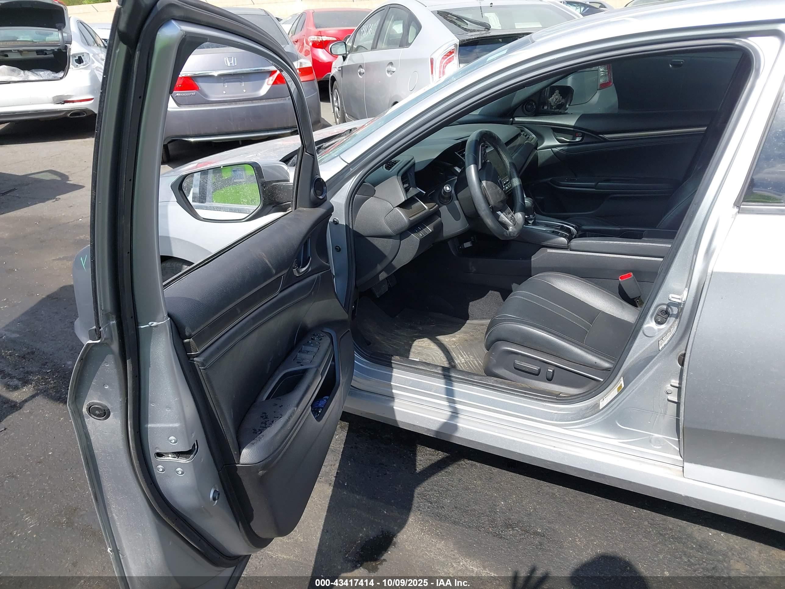 HONDA CIVIC image 5