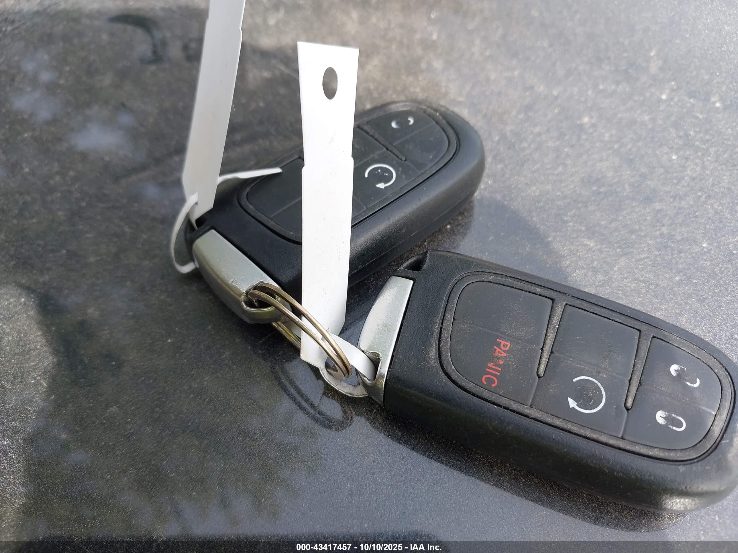 JEEP CHEROKEE image 11