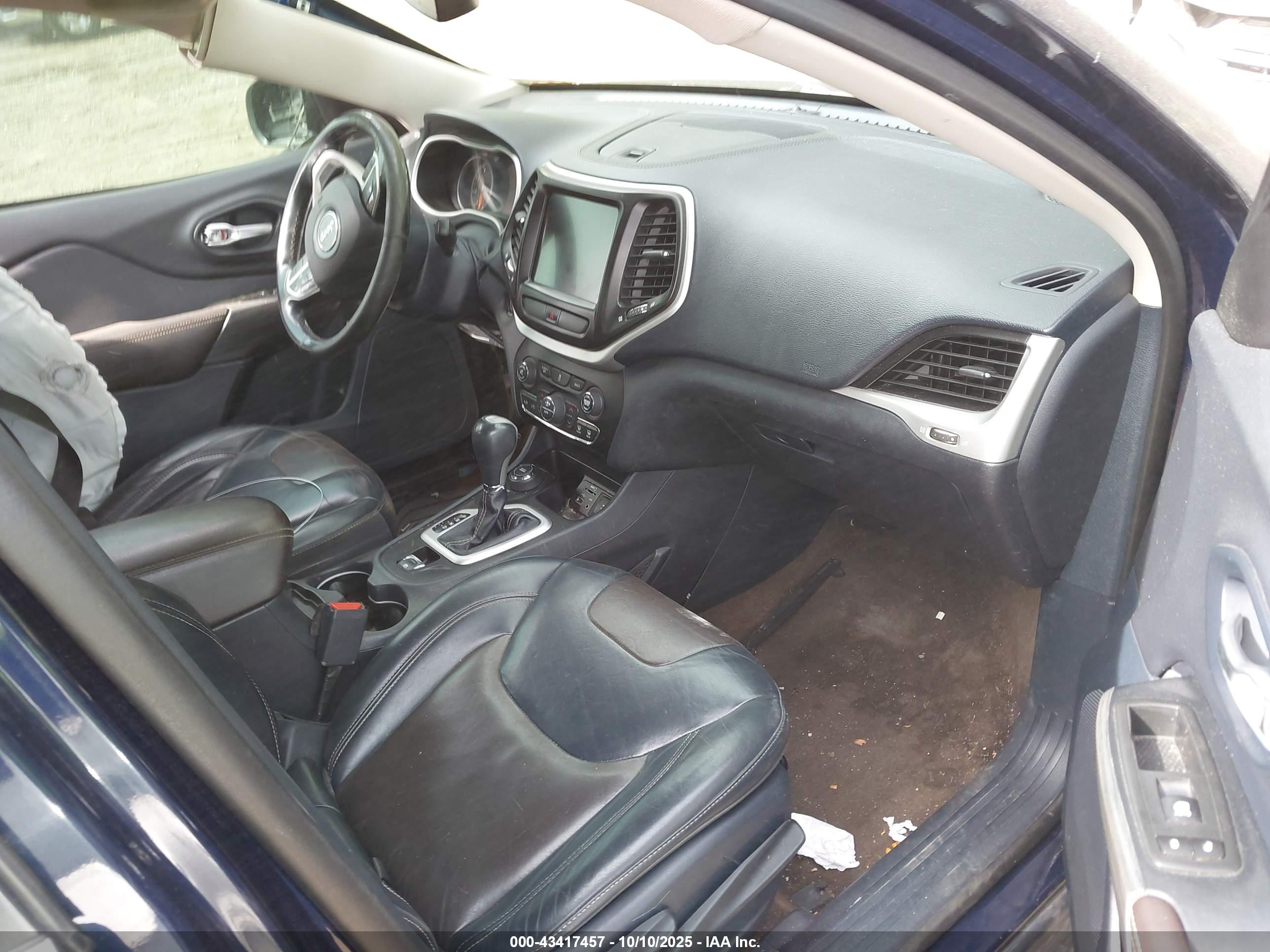 JEEP CHEROKEE image 5