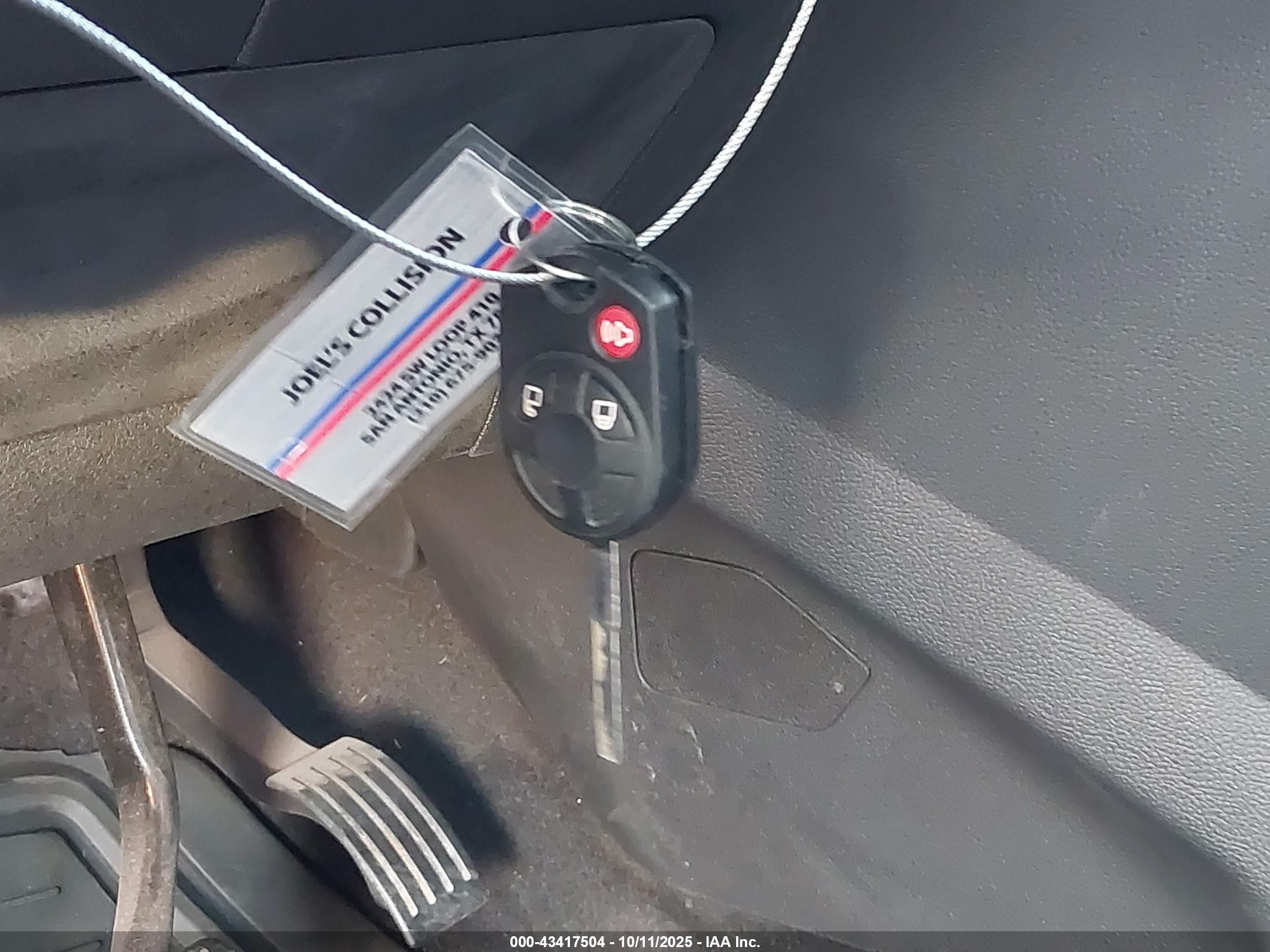 FORD ESCAPE image 11