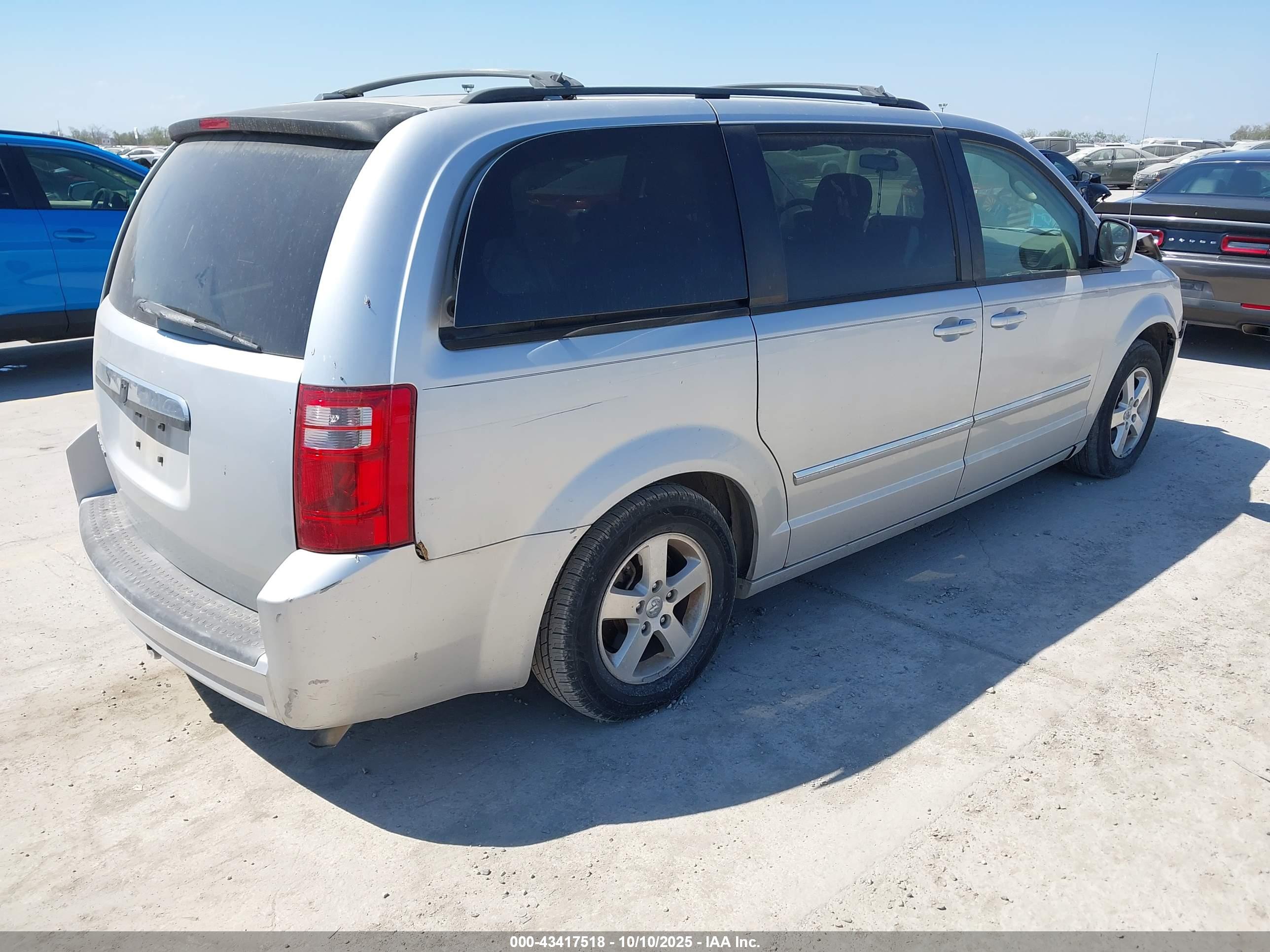 DODGE GRAND image 4