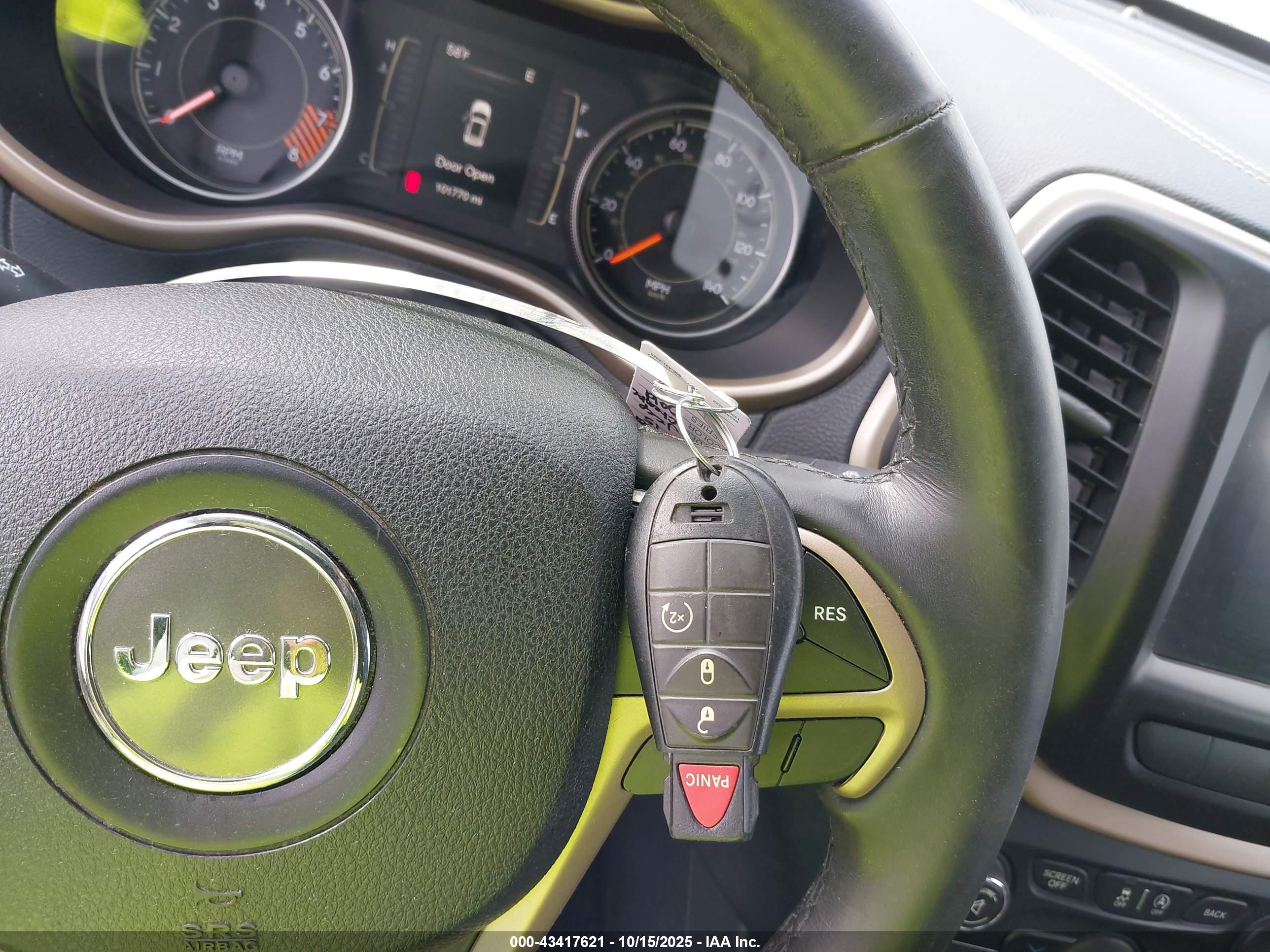 JEEP CHEROKEE image 11