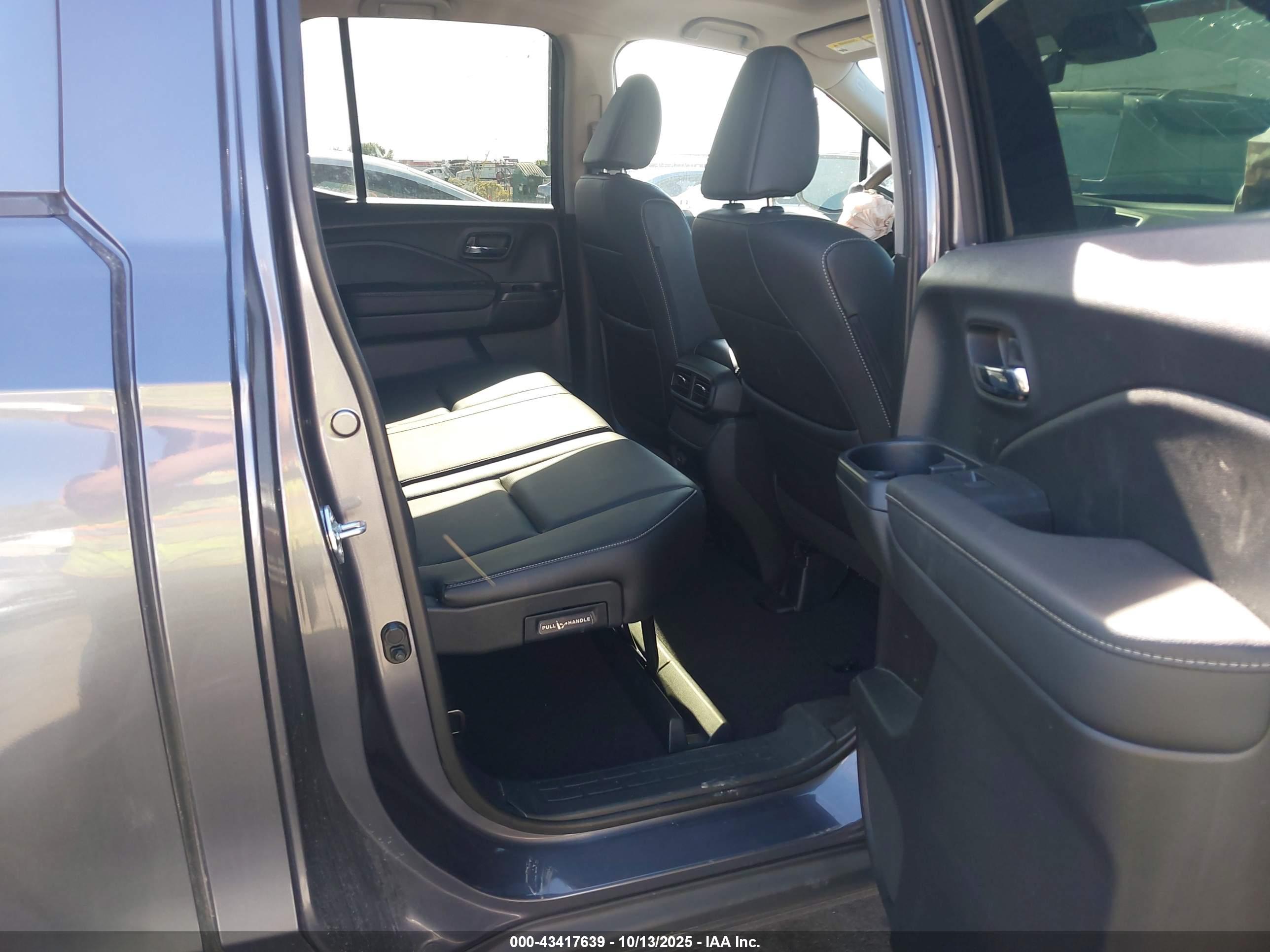 HONDA RIDGELINE image 8