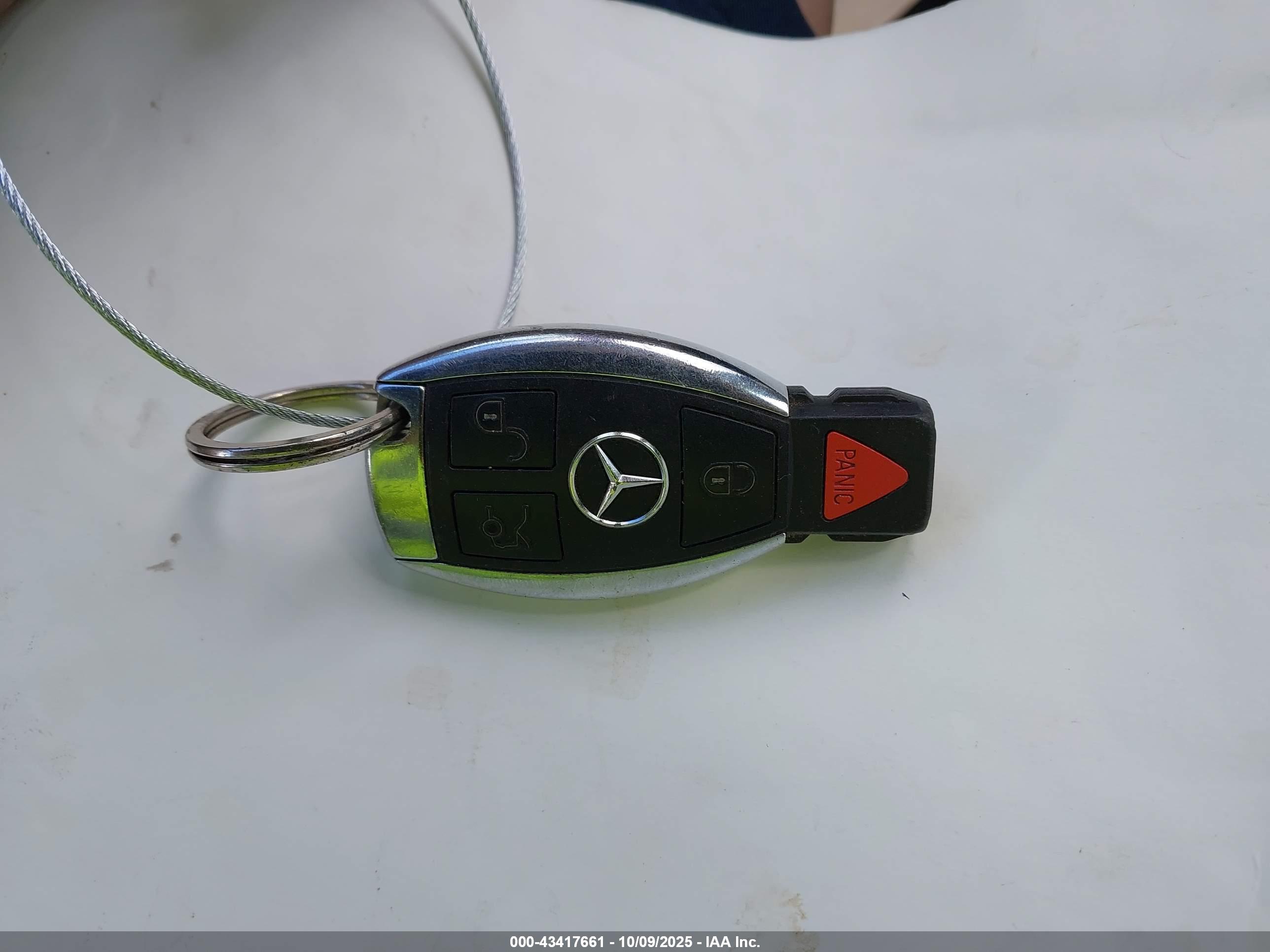 MERCEDES-BENZ C image 11