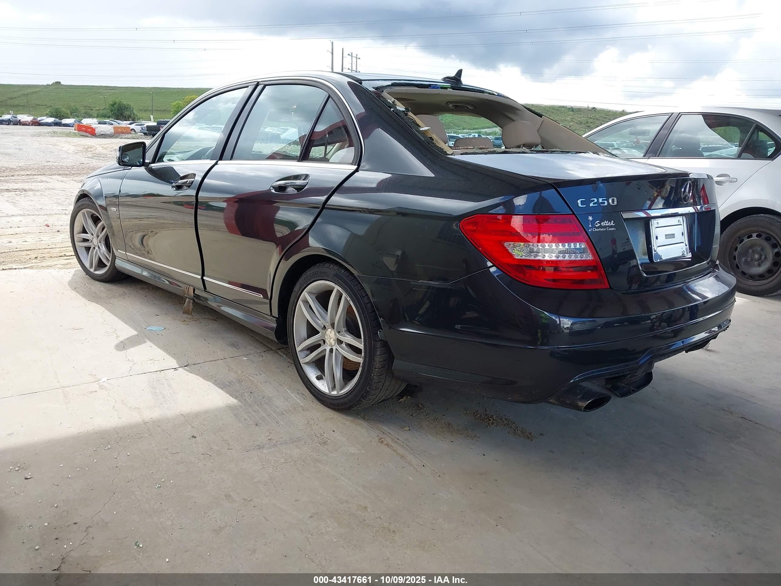 MERCEDES-BENZ C image 3