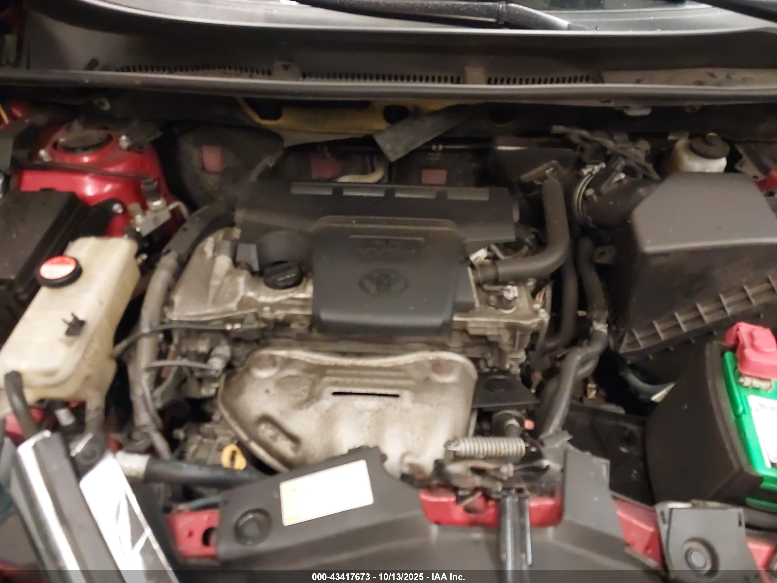 TOYOTA RAV4 image 10