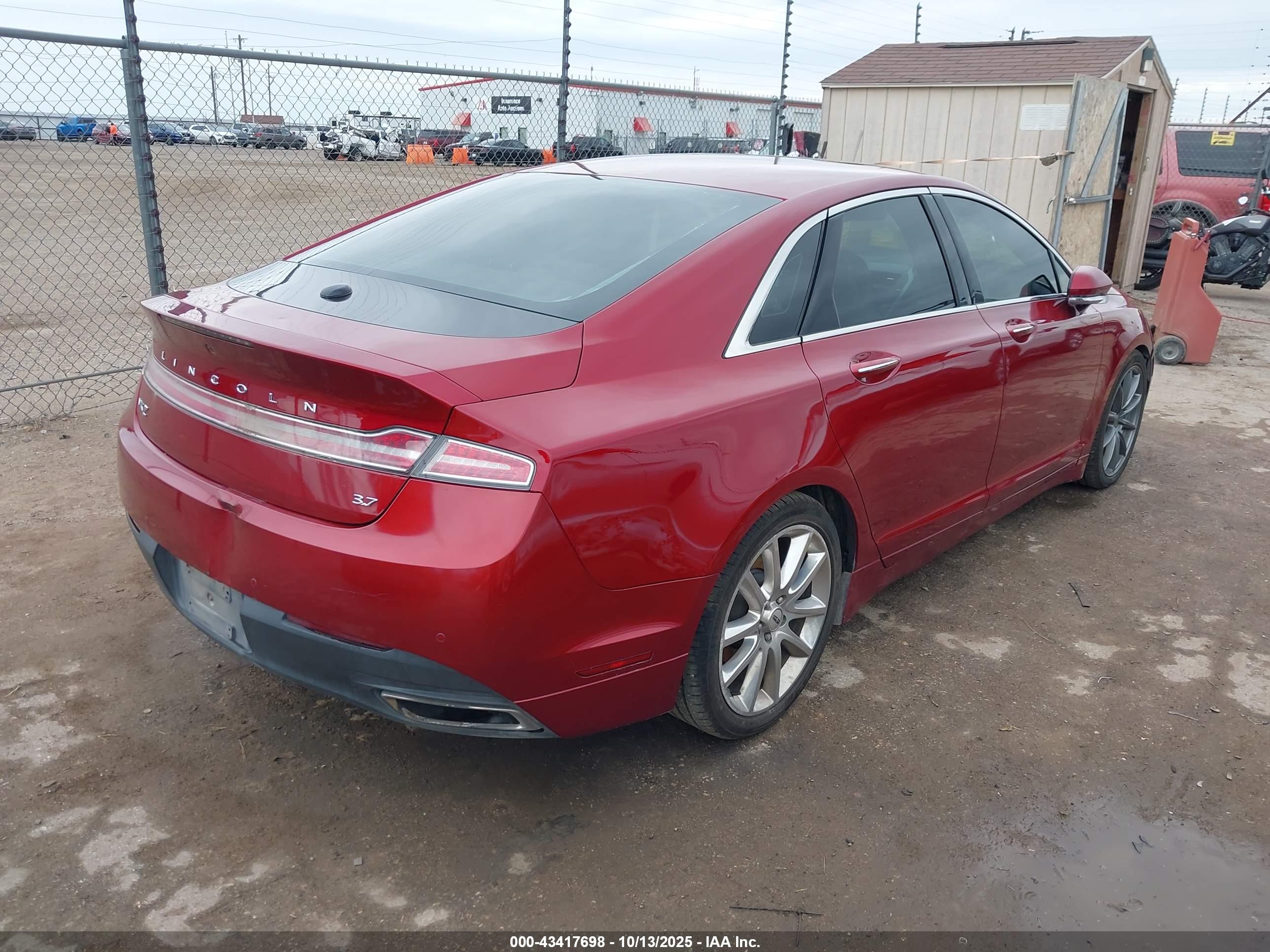 LINCOLN MKZ image 4