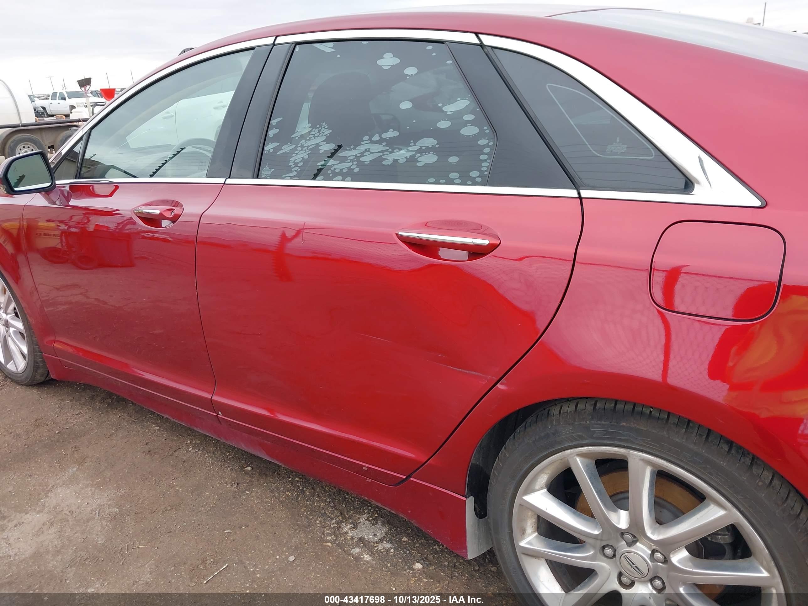 LINCOLN MKZ image 6