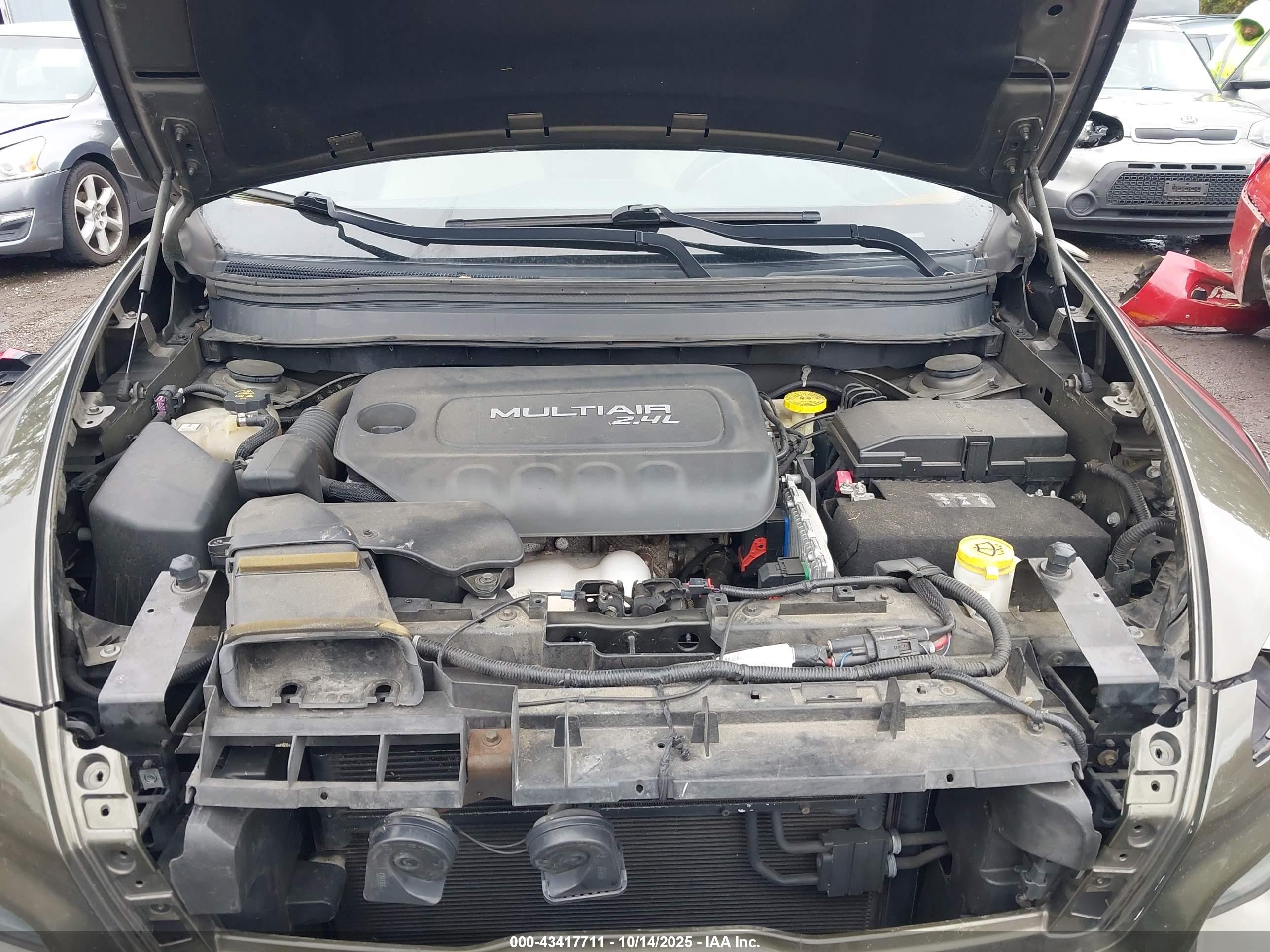 JEEP CHEROKEE image 10