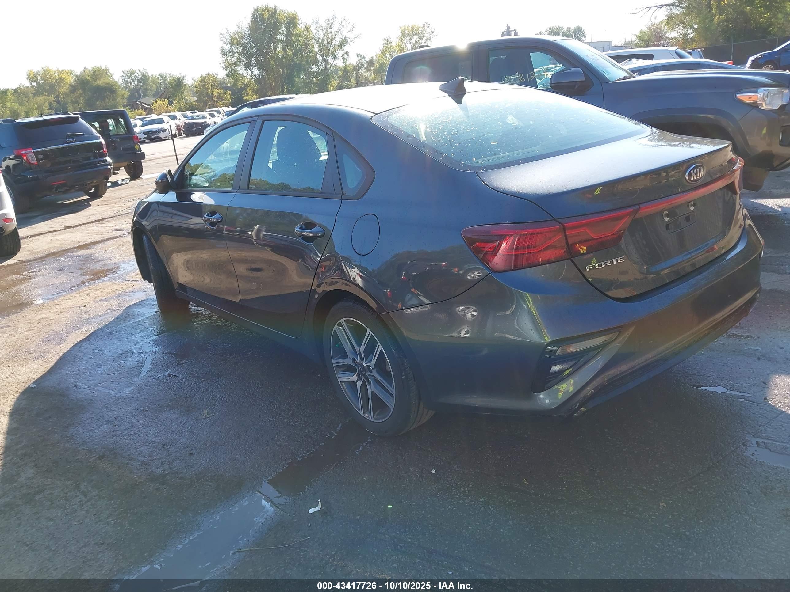 KIA FORTE image 3