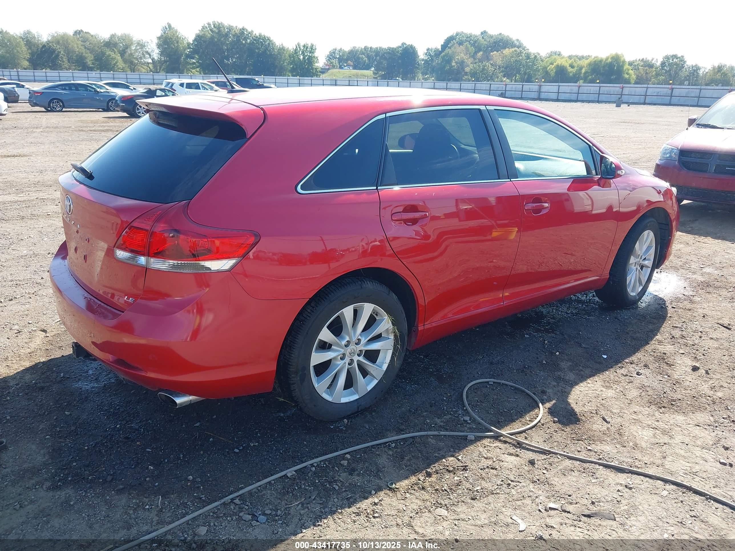 TOYOTA VENZA image 4
