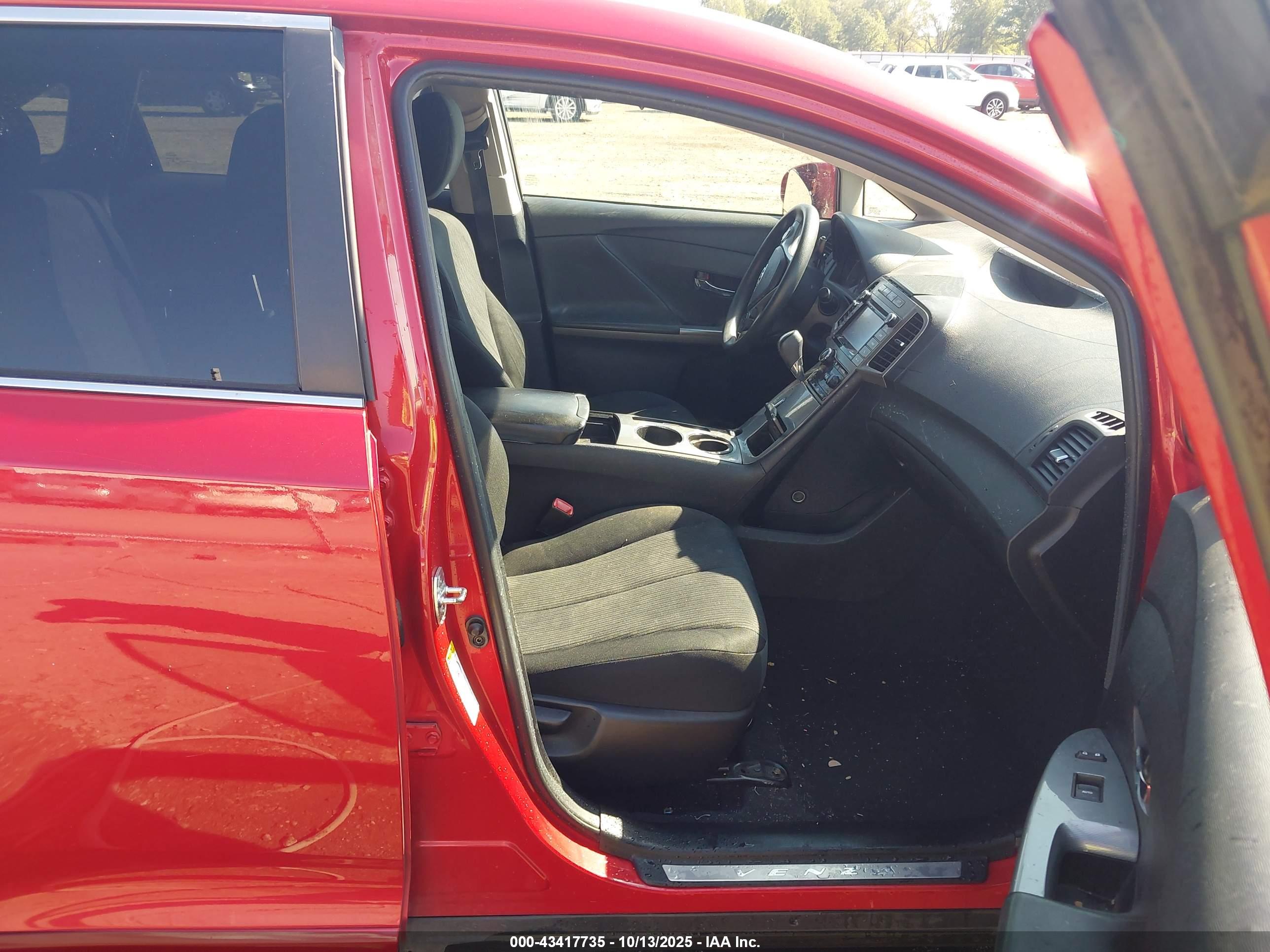 TOYOTA VENZA image 5