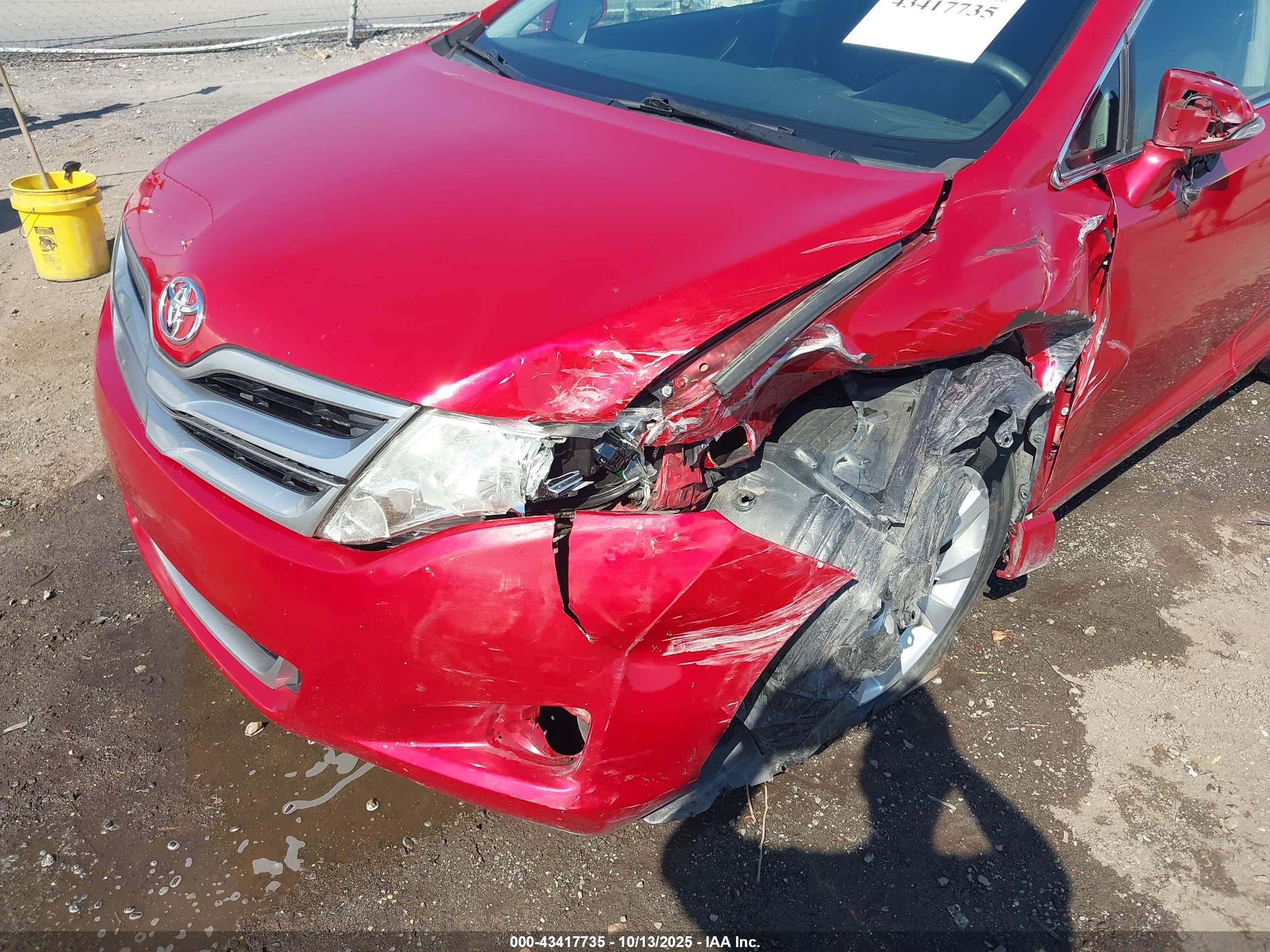 TOYOTA VENZA image 6