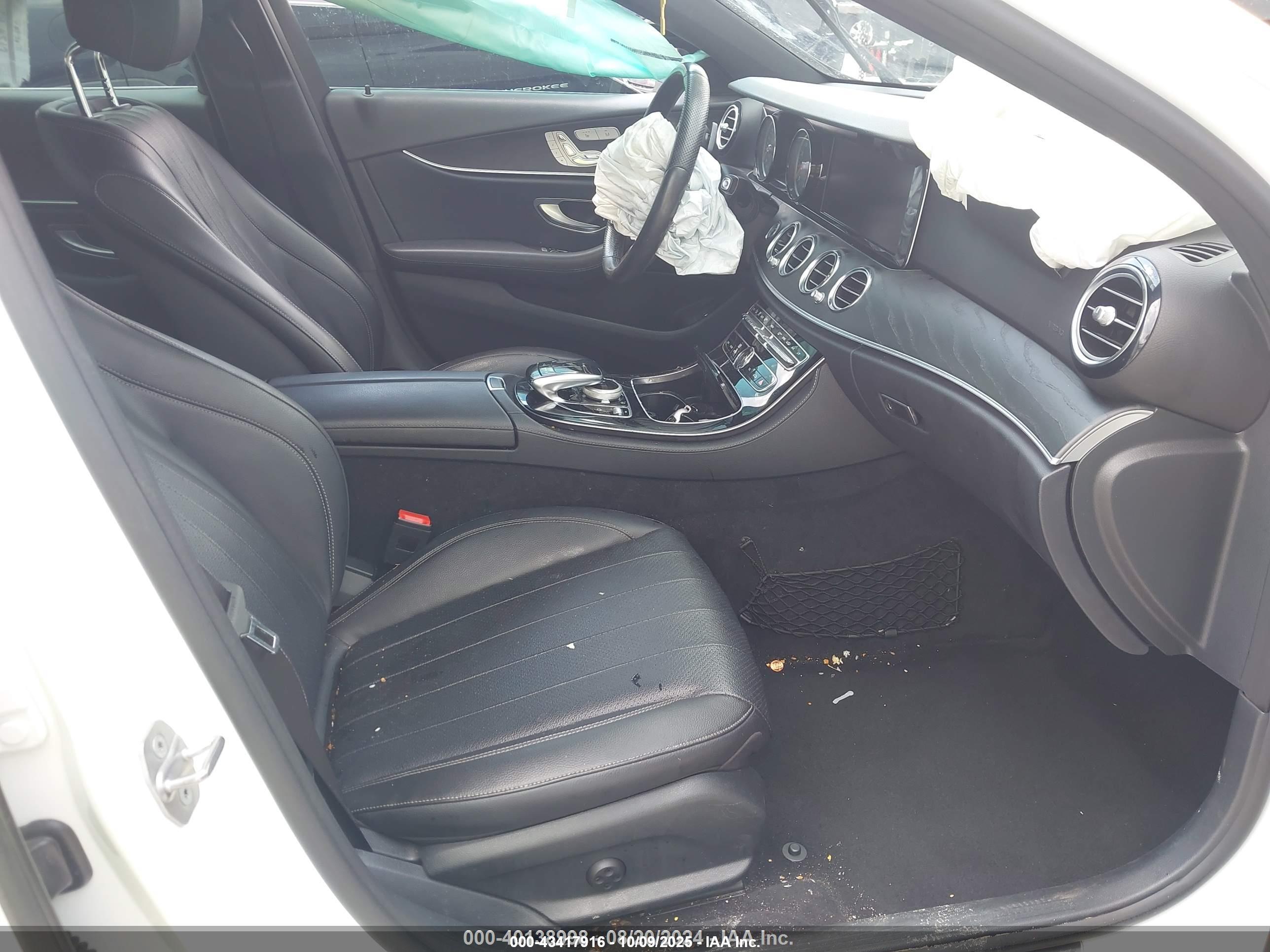 MERCEDES-BENZ E image 5