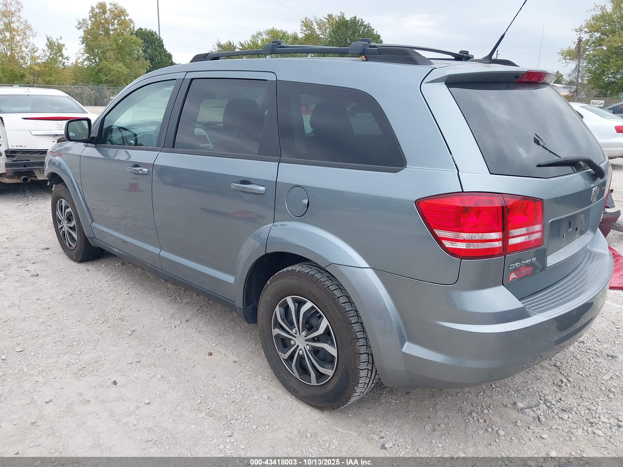 DODGE JOURNEY image 3