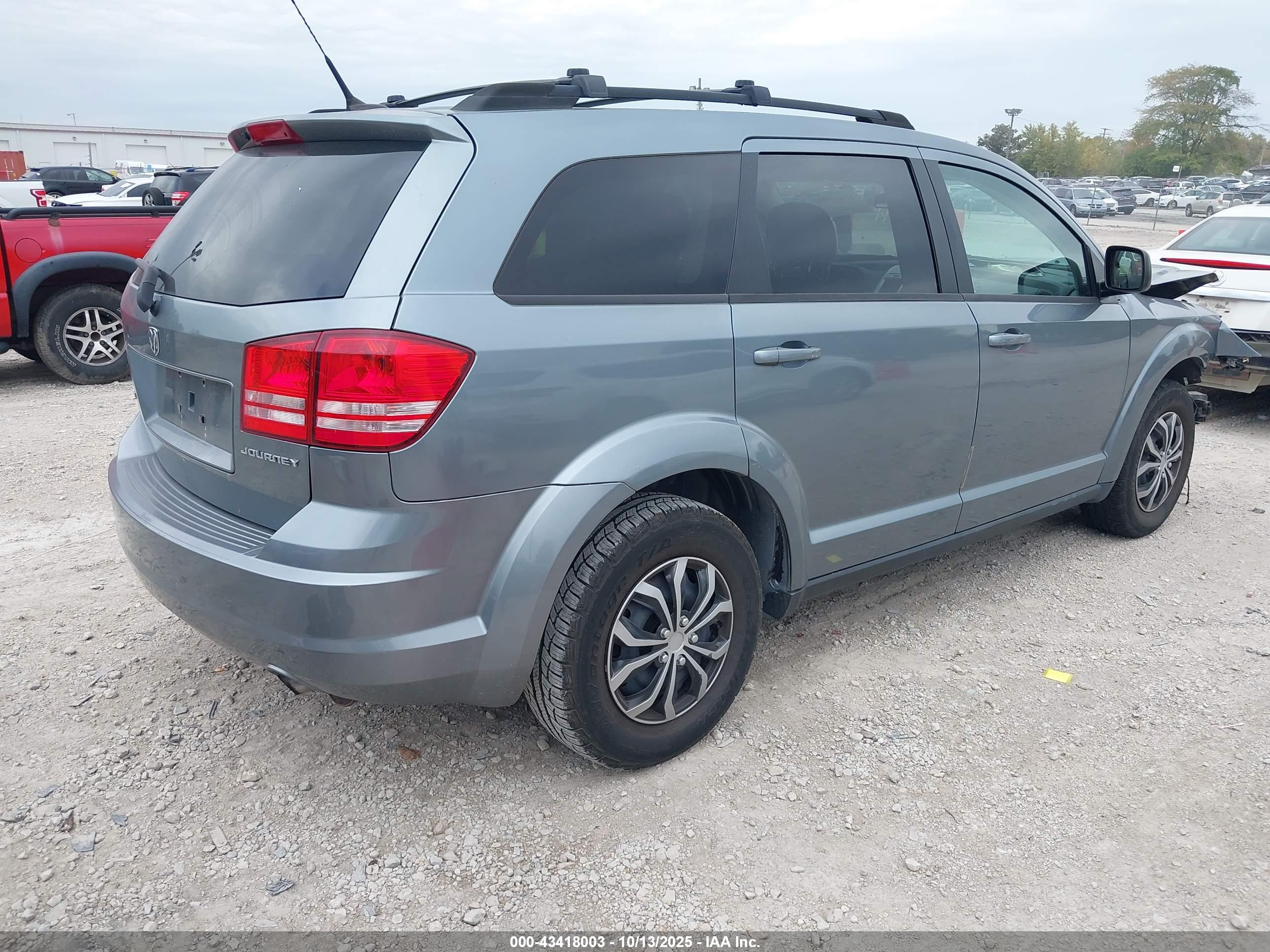DODGE JOURNEY image 4