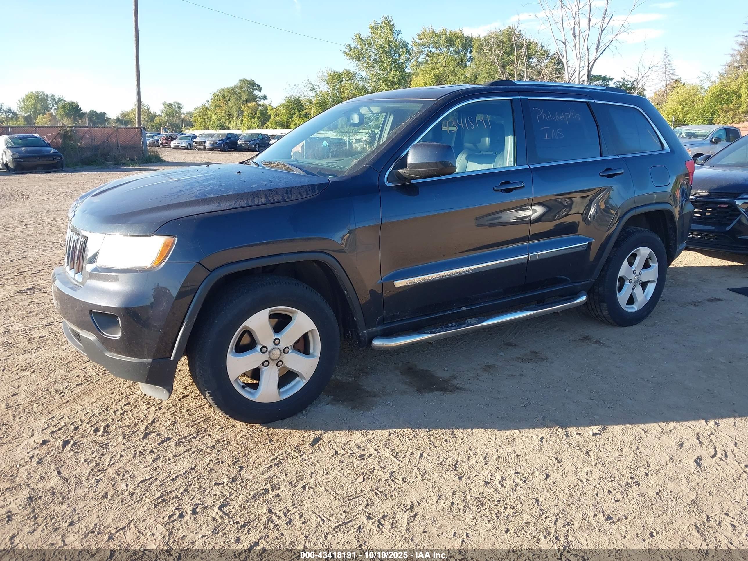 JEEP GRAND image 2