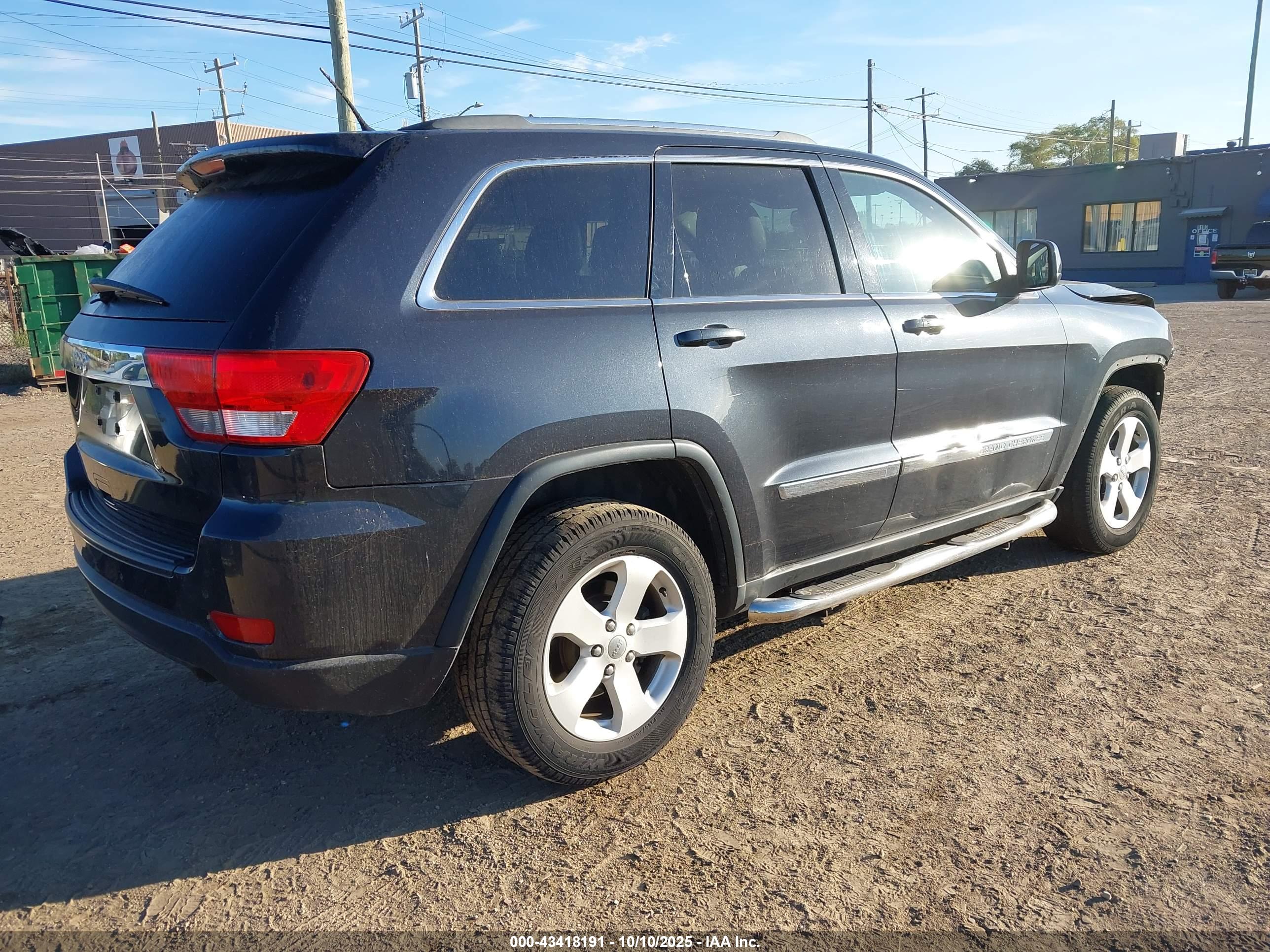 JEEP GRAND image 4