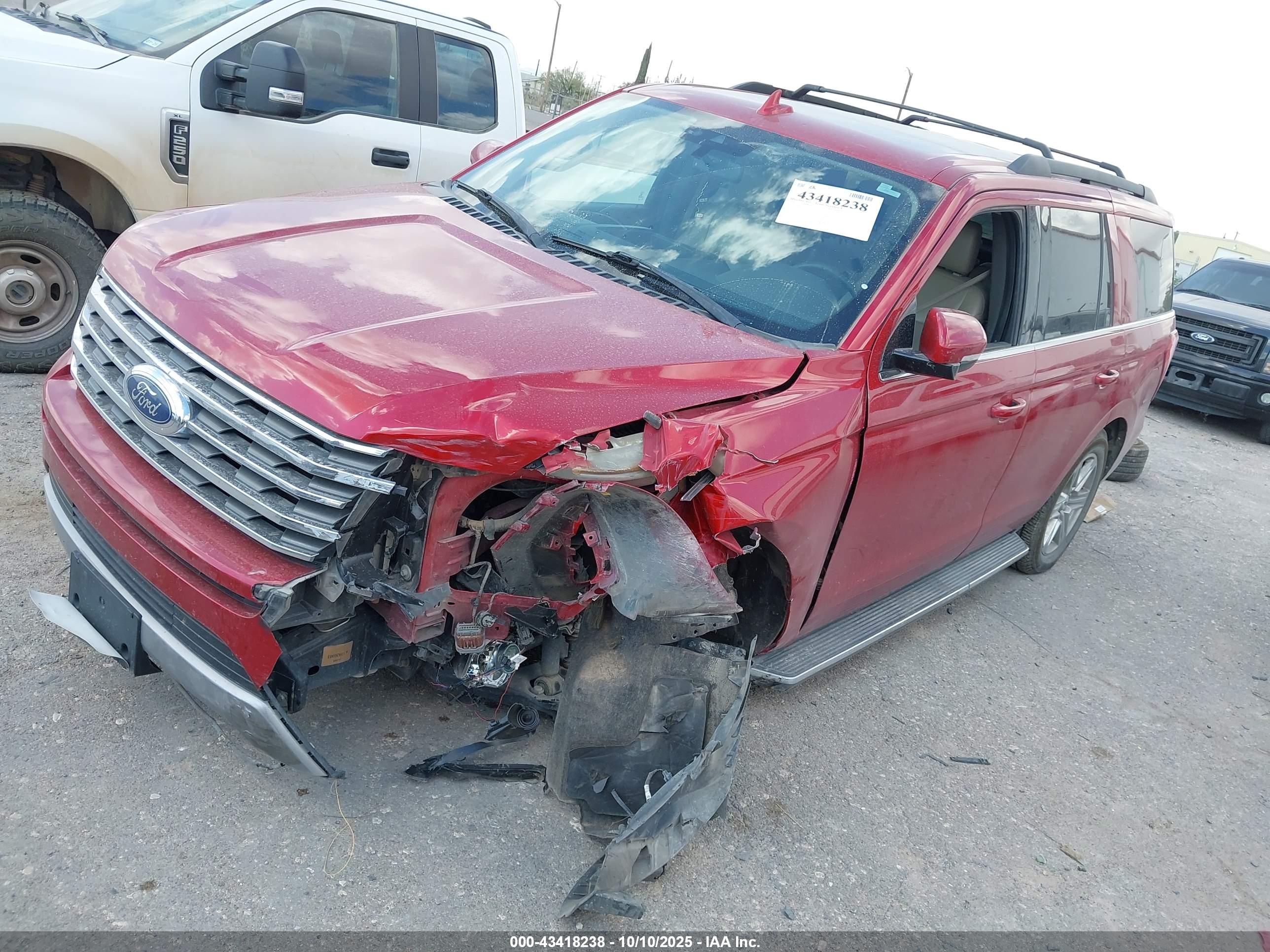 FORD EXPEDITION image 2