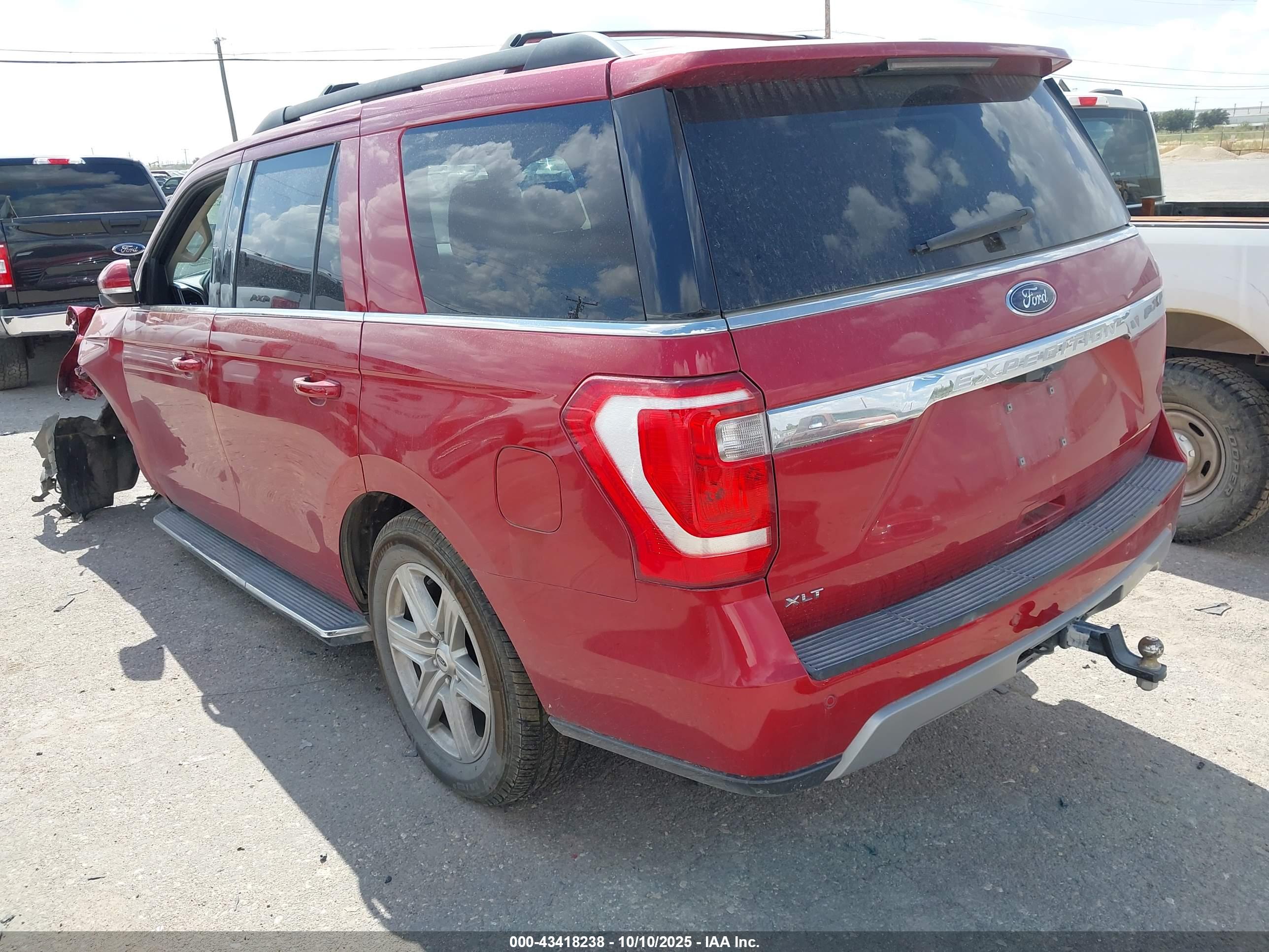 FORD EXPEDITION image 3