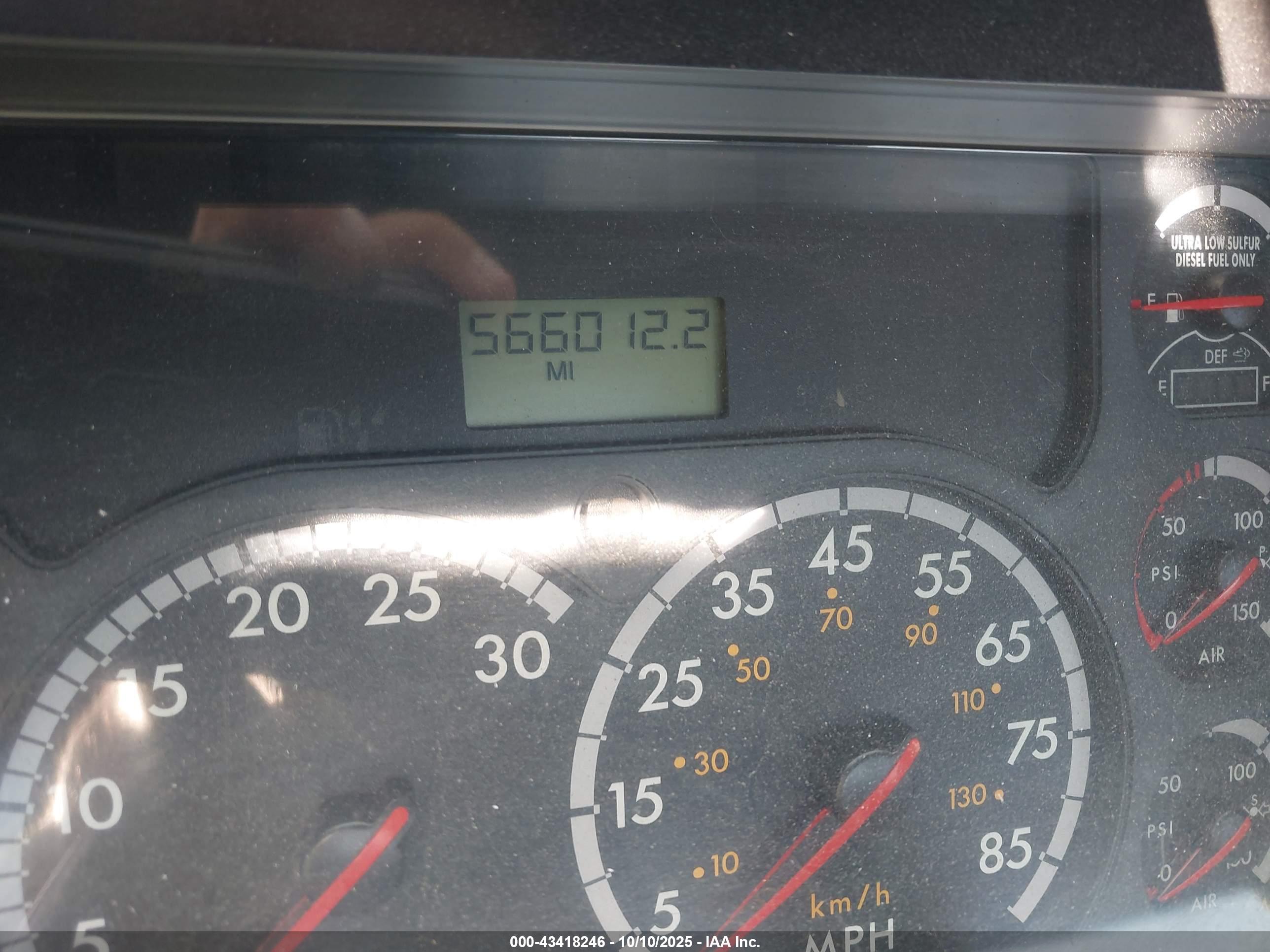 FREIGHTLINER CASCADIA image 6