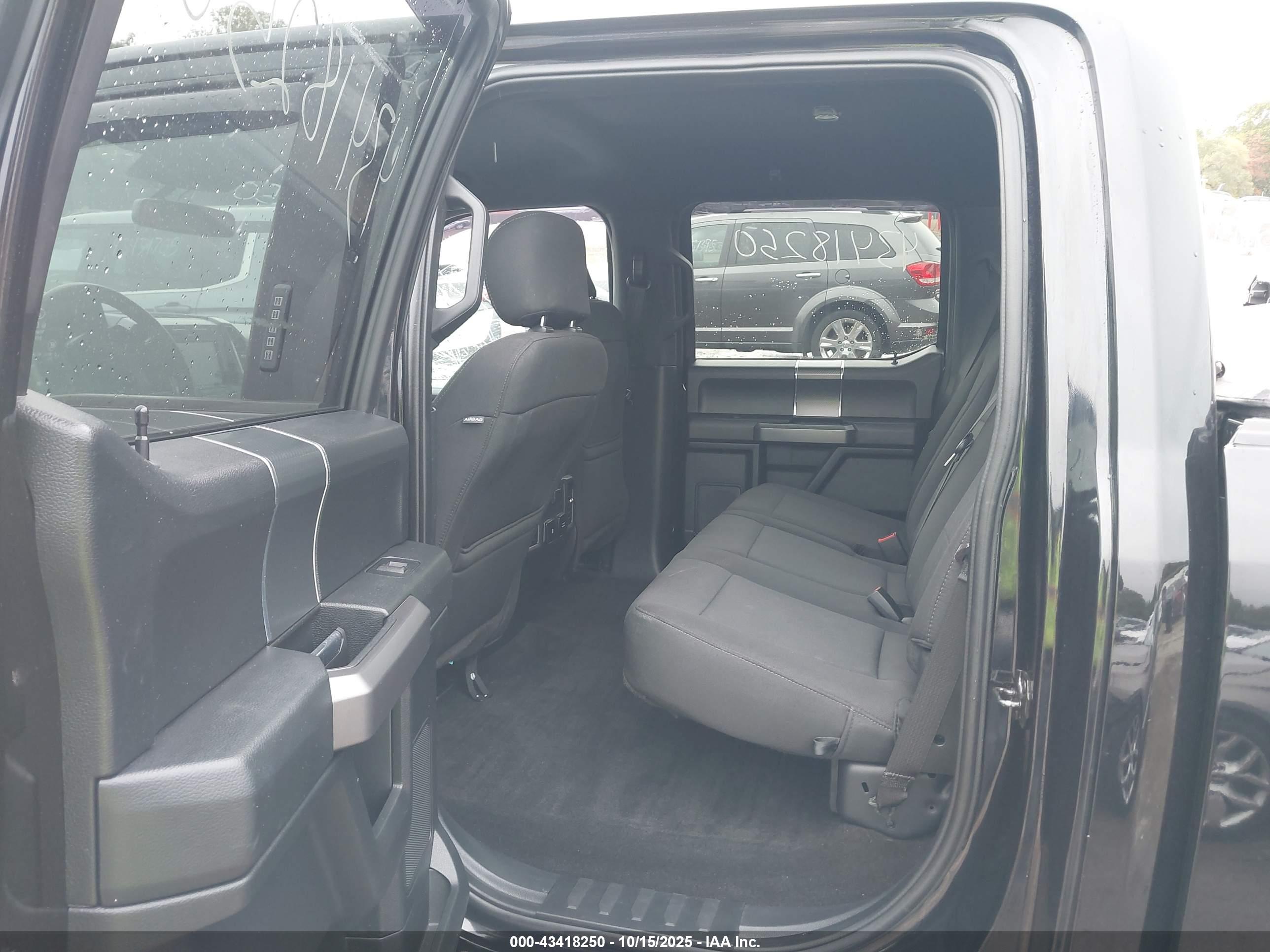 FORD F-150 image 8