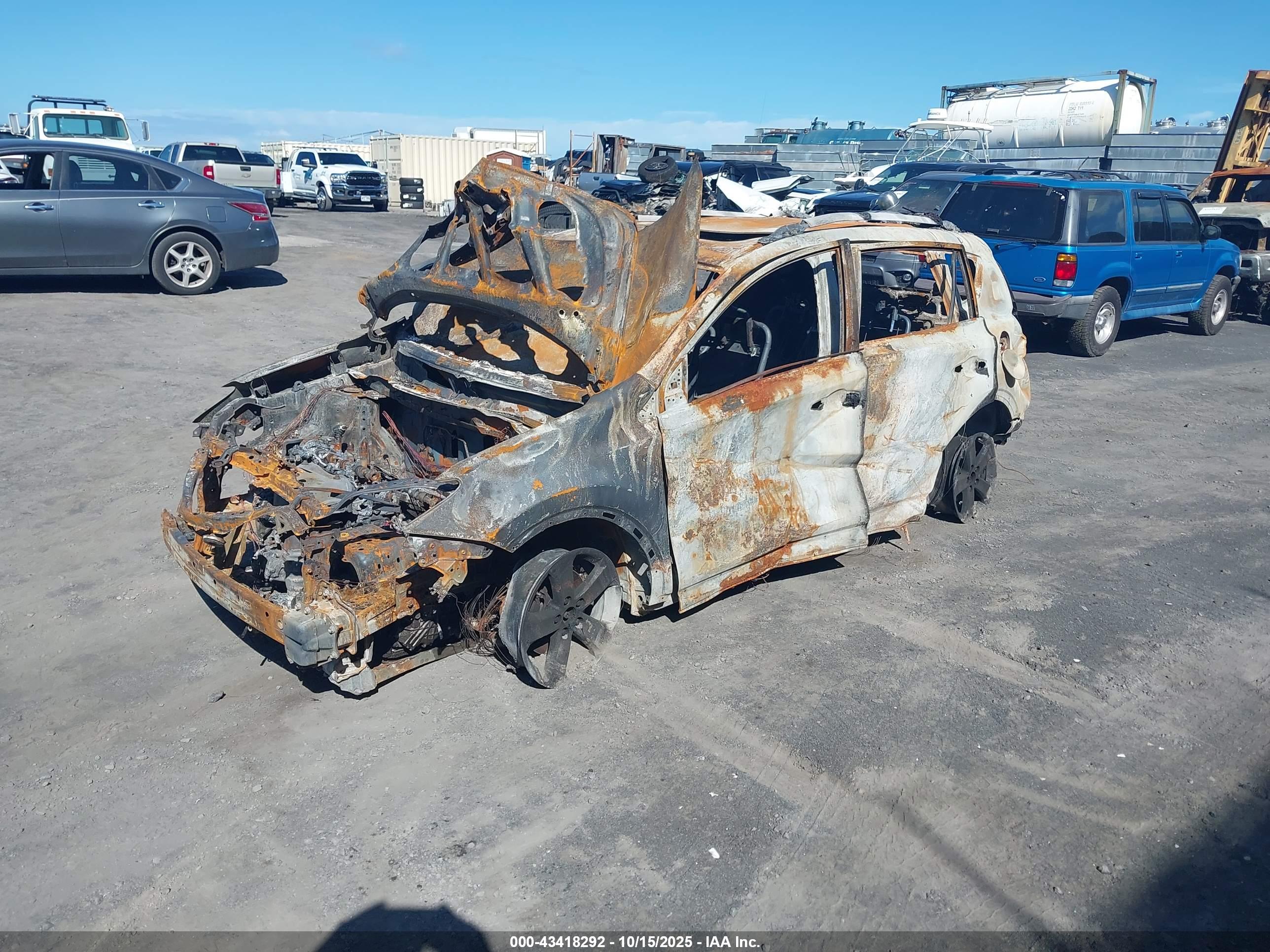 TOYOTA RAV4 image 2