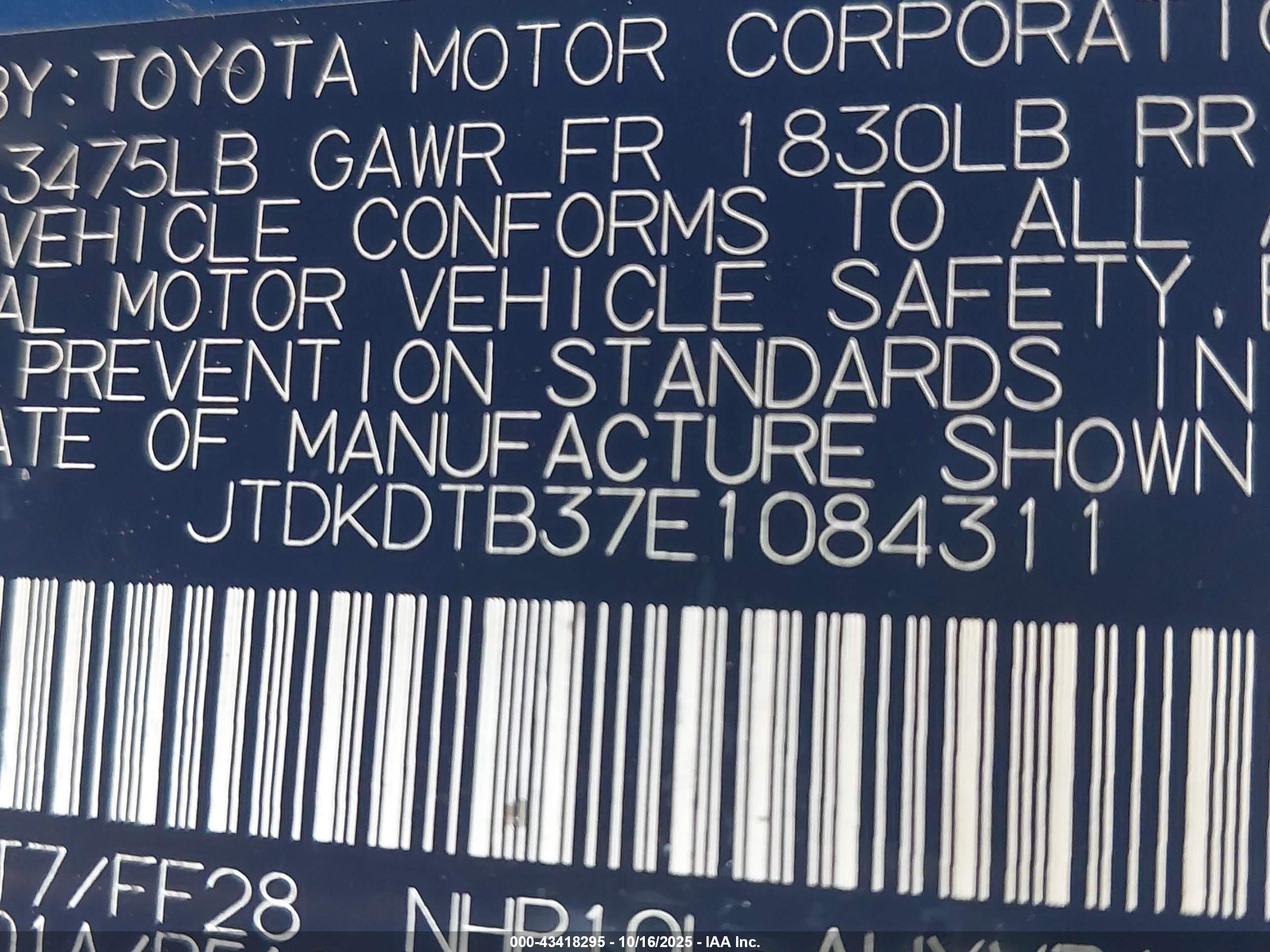 TOYOTA PRIUS image 9