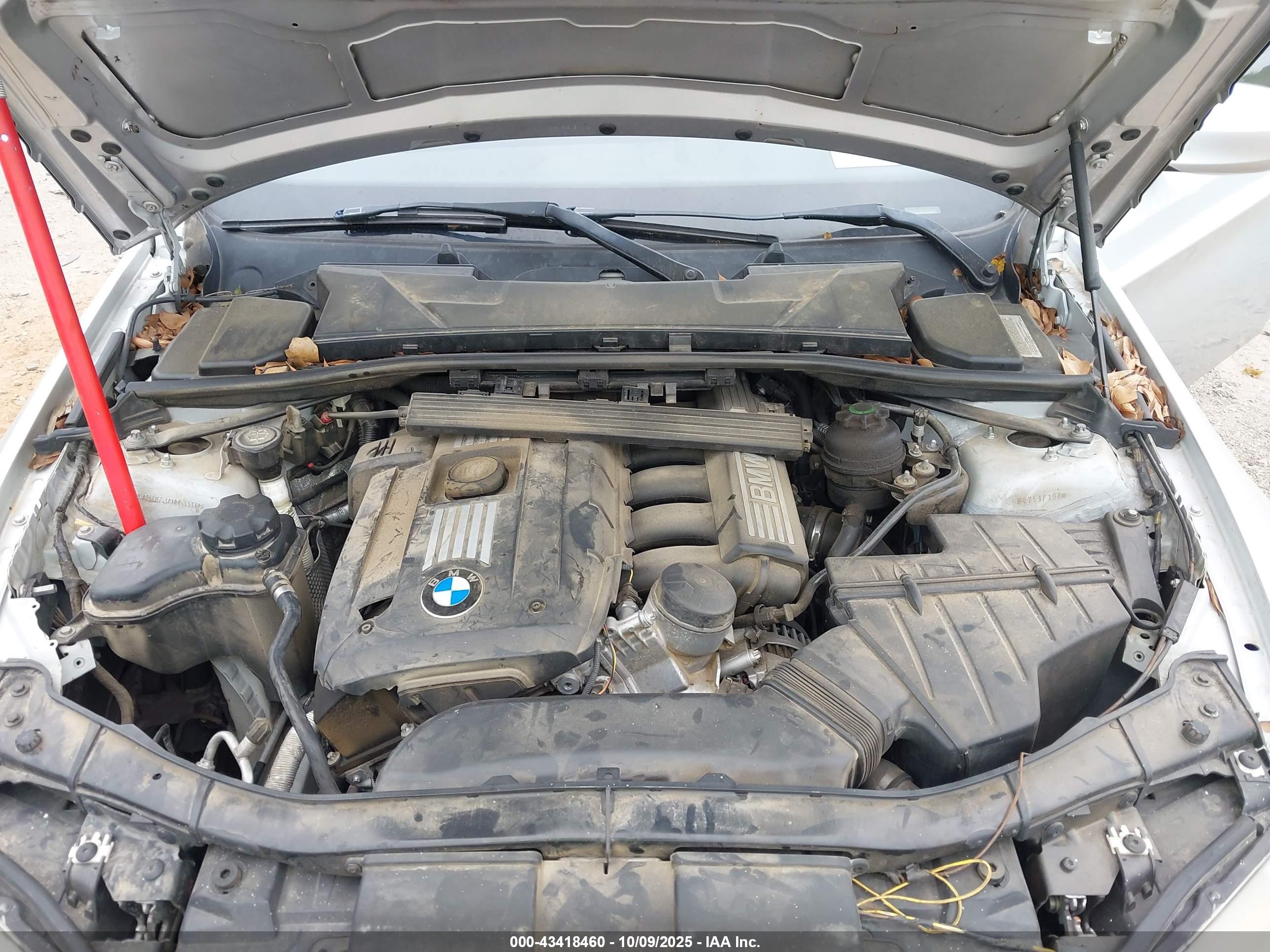 BMW 328I image 10