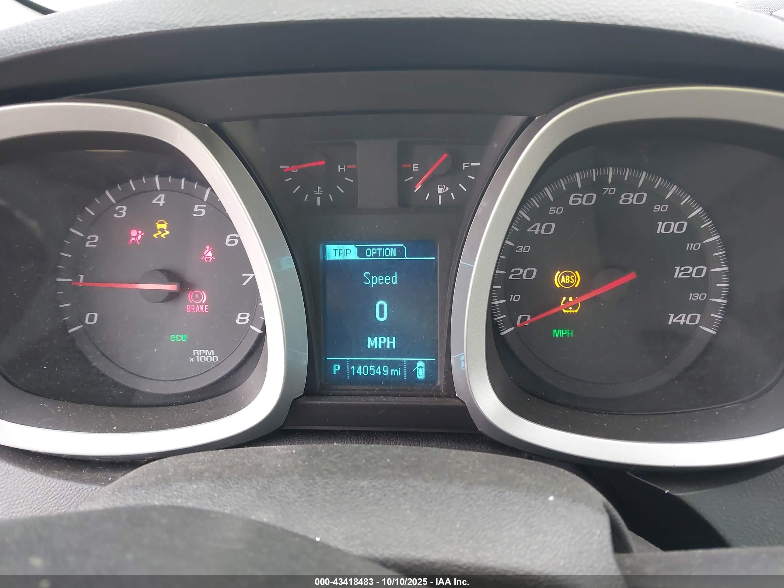CHEVROLET EQUINOX image 7