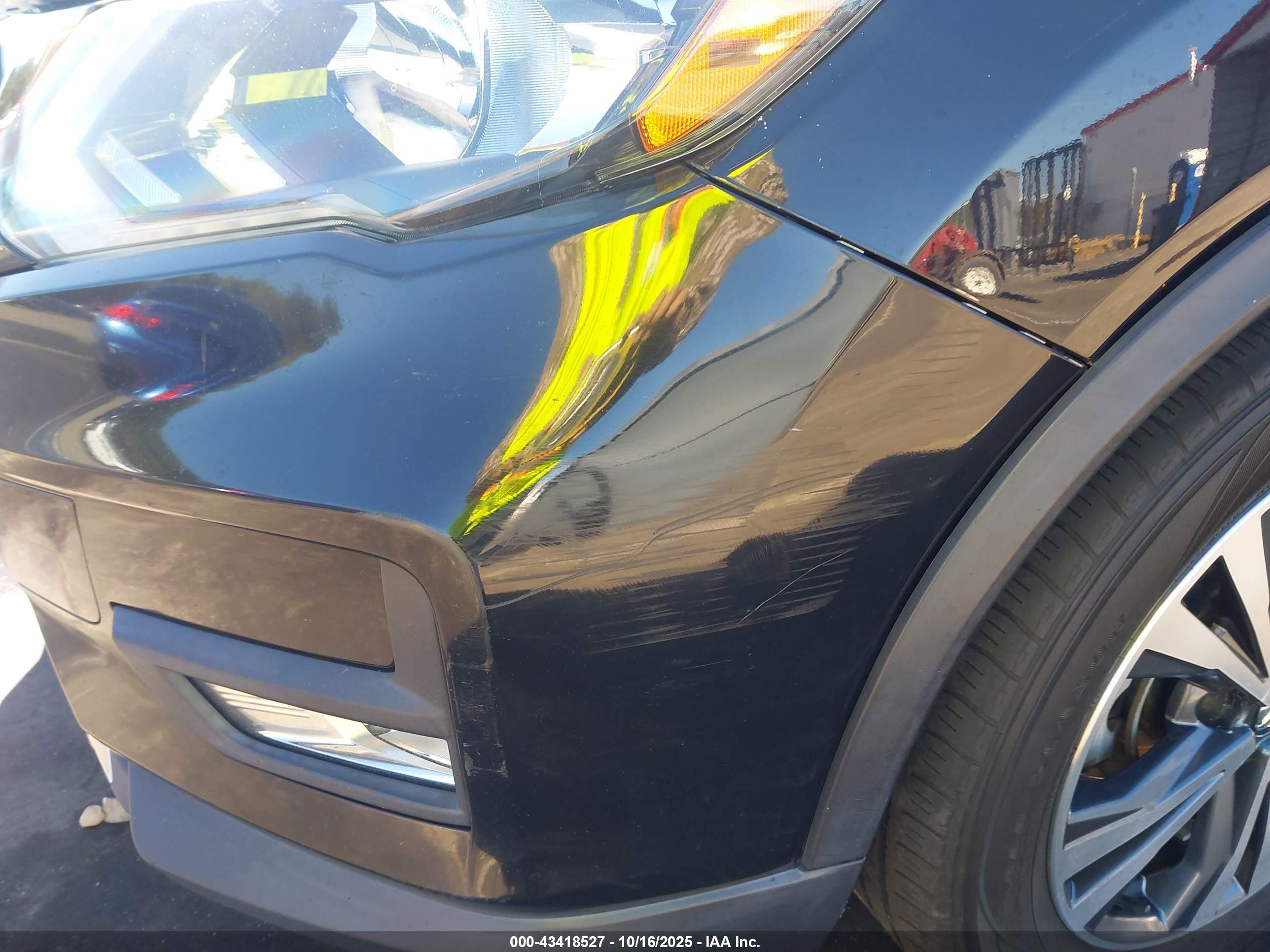 NISSAN ROGUE image 6