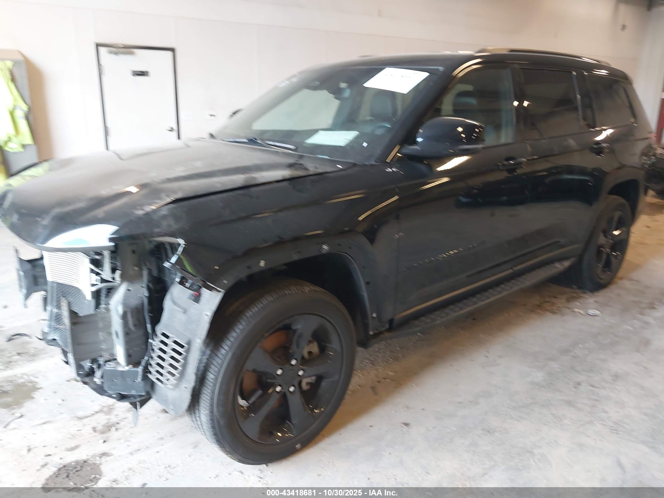 JEEP GRAND image 2