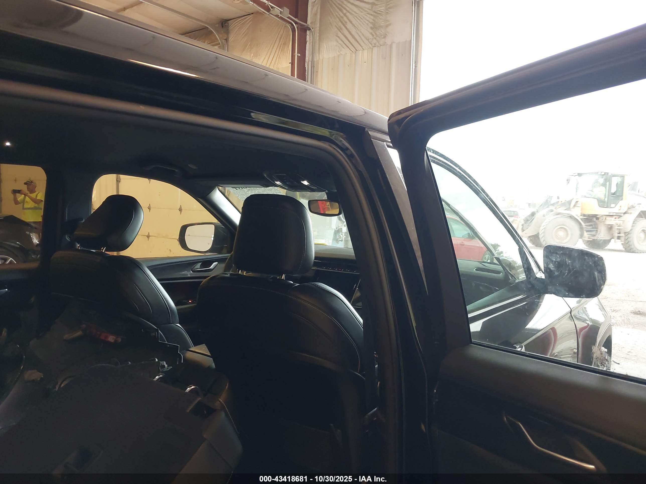 JEEP GRAND image 8
