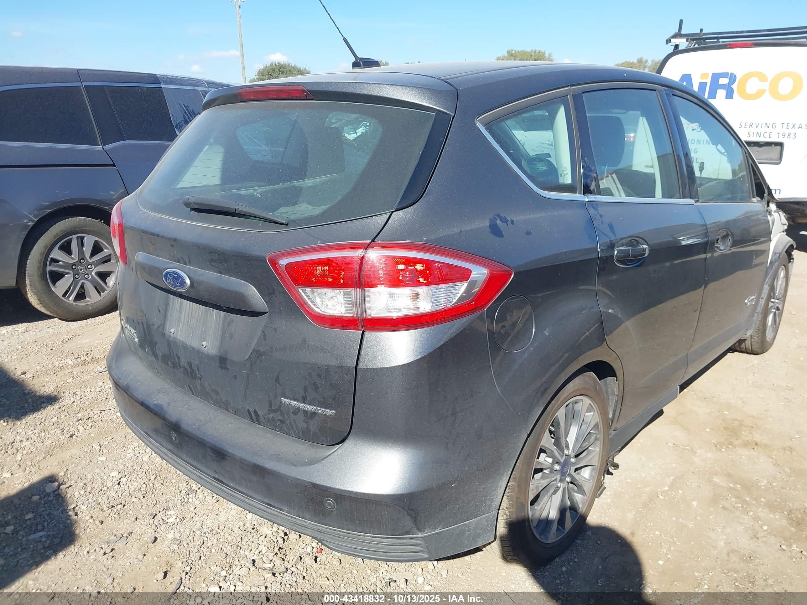 FORD C-MAX image 4