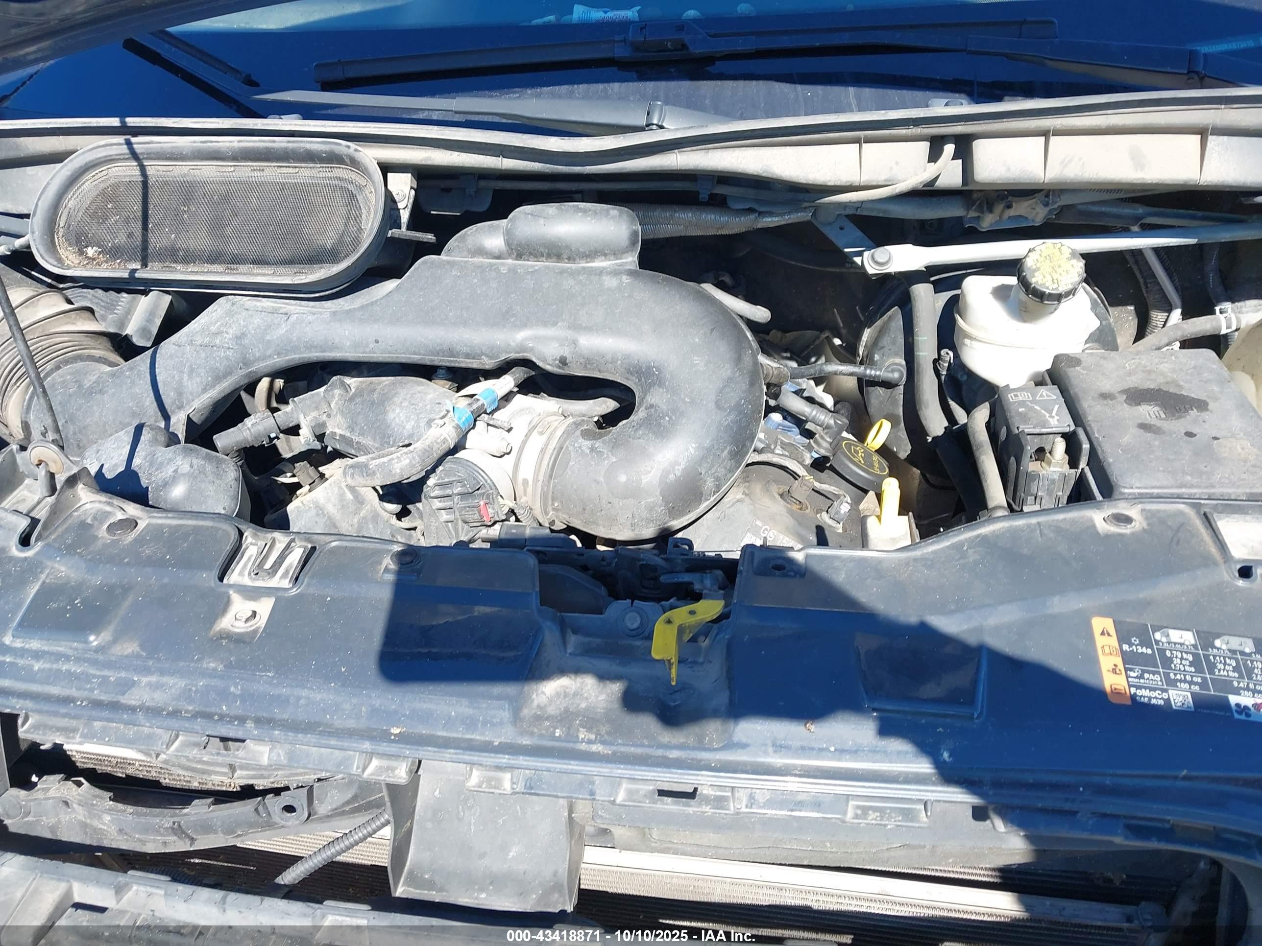 FORD TRANSIT image 10