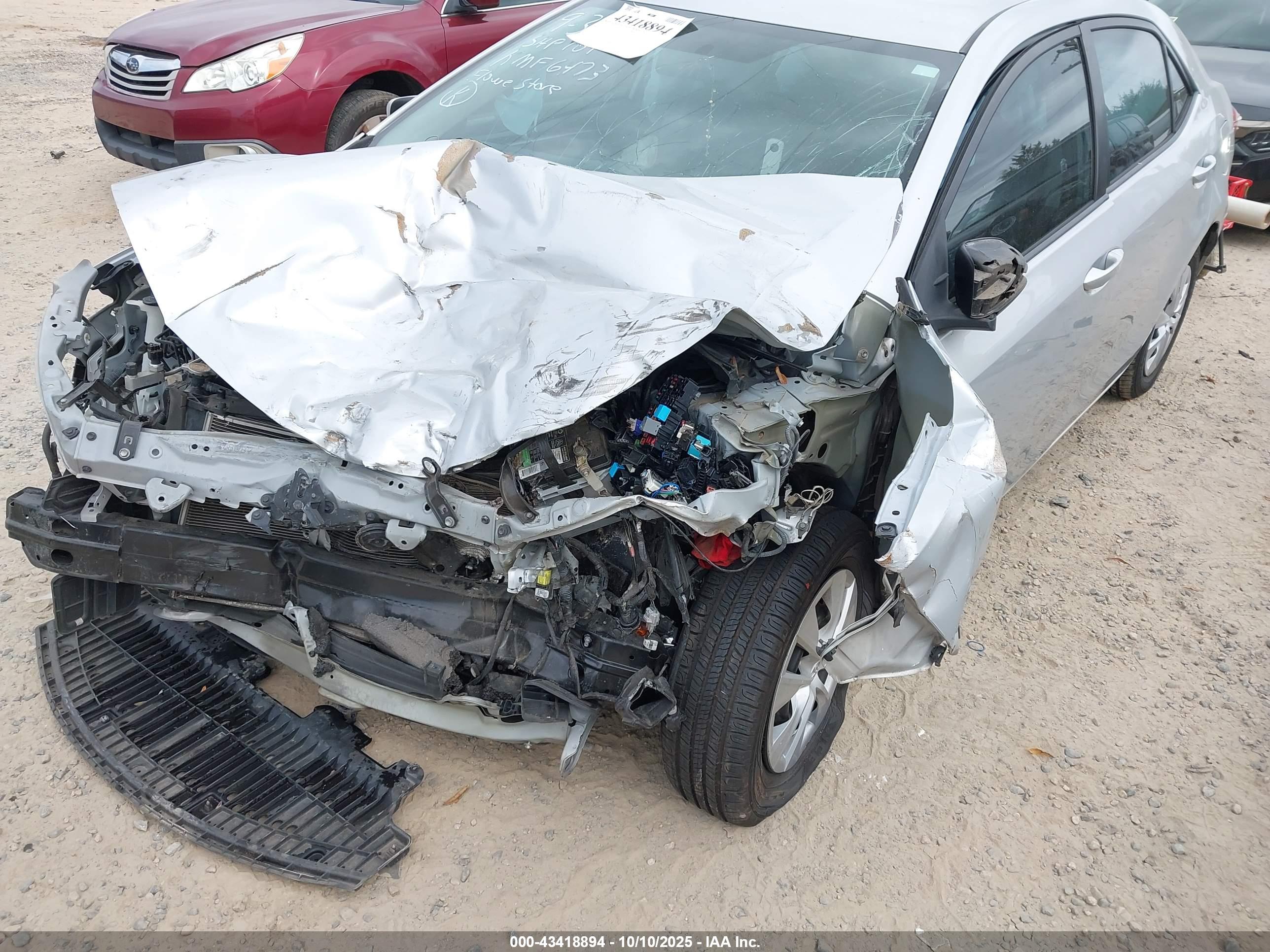 TOYOTA COROLLA image 6