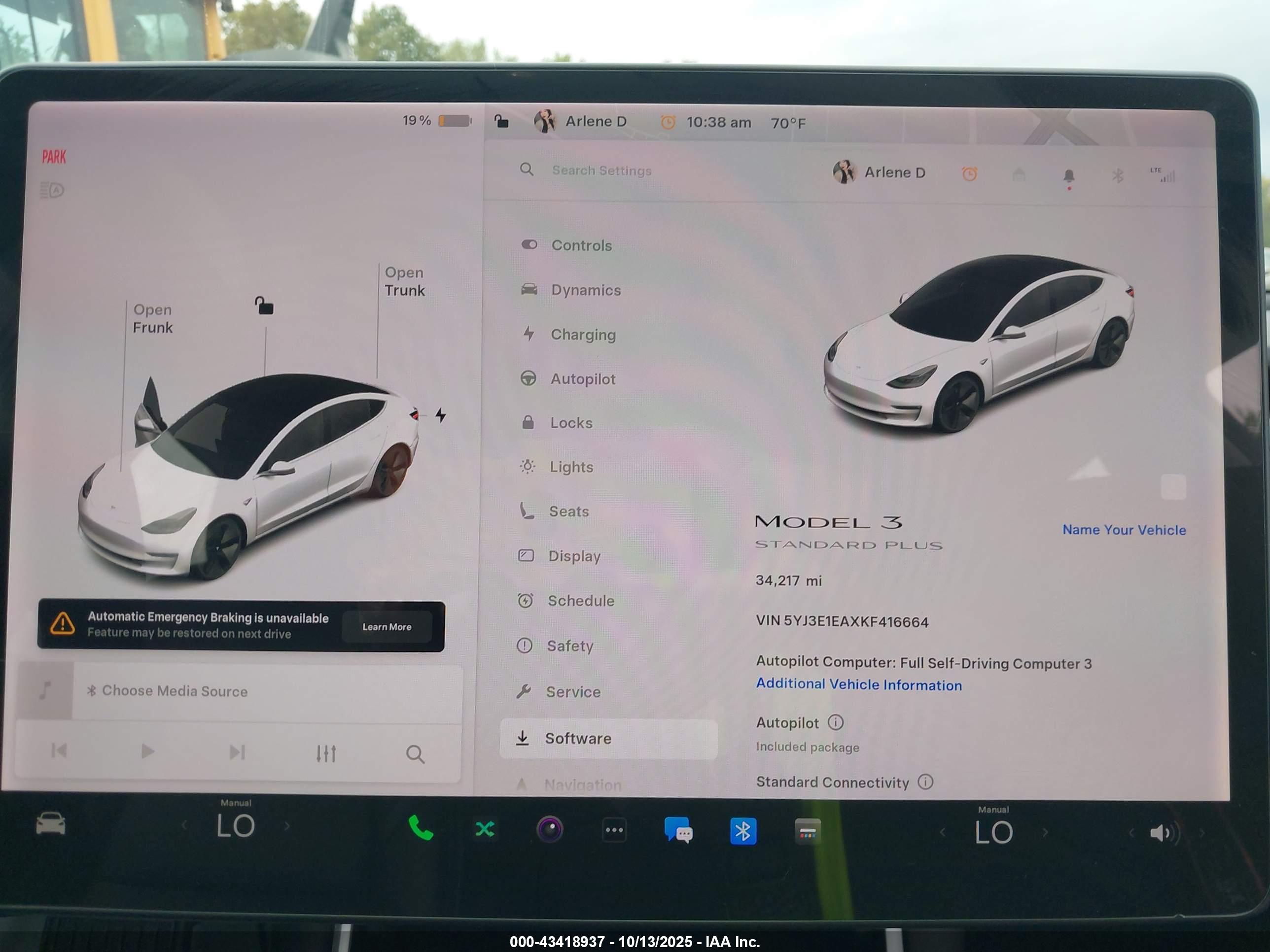 TESLA MODEL image 7