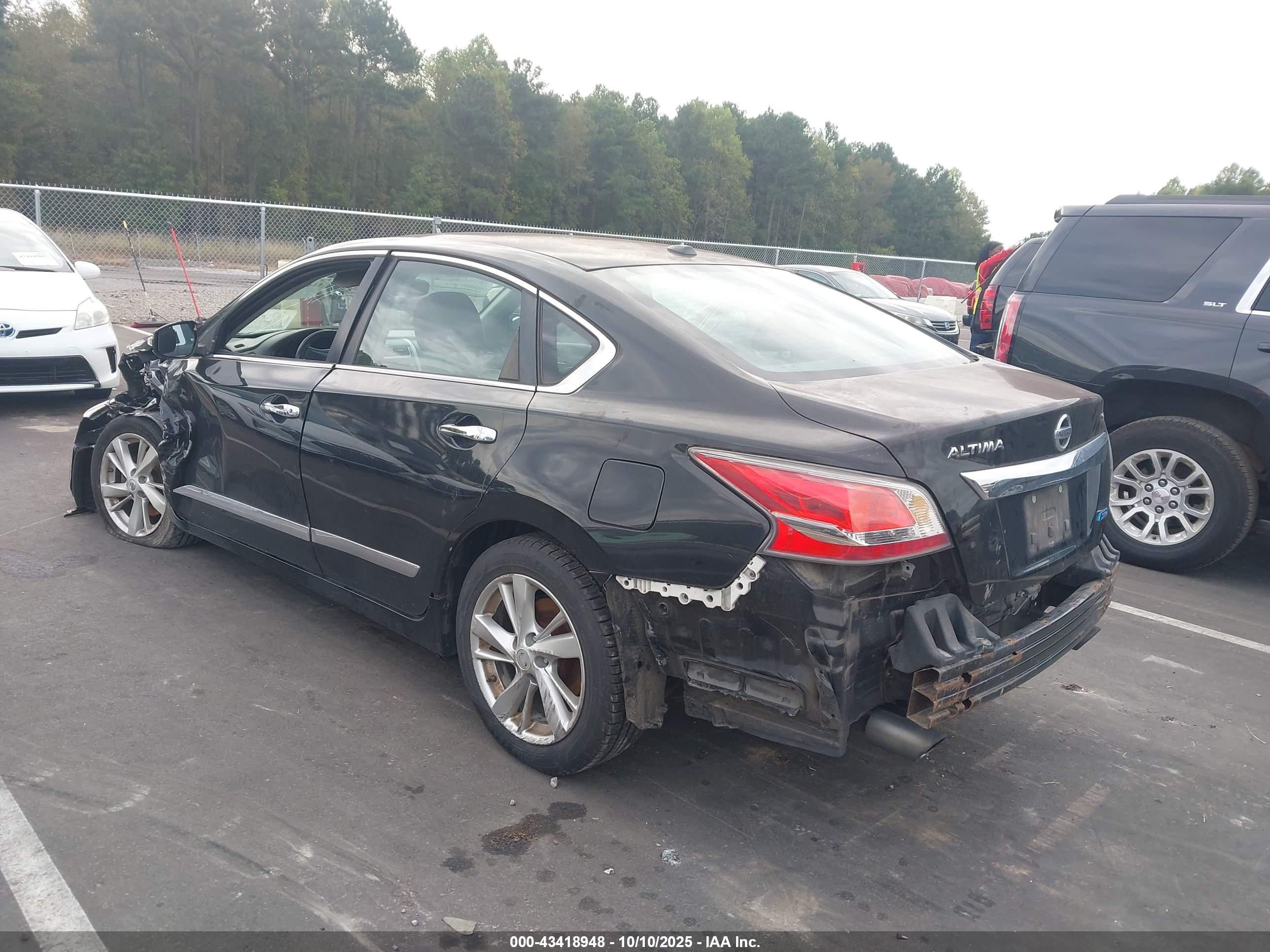 NISSAN ALTIMA image 3