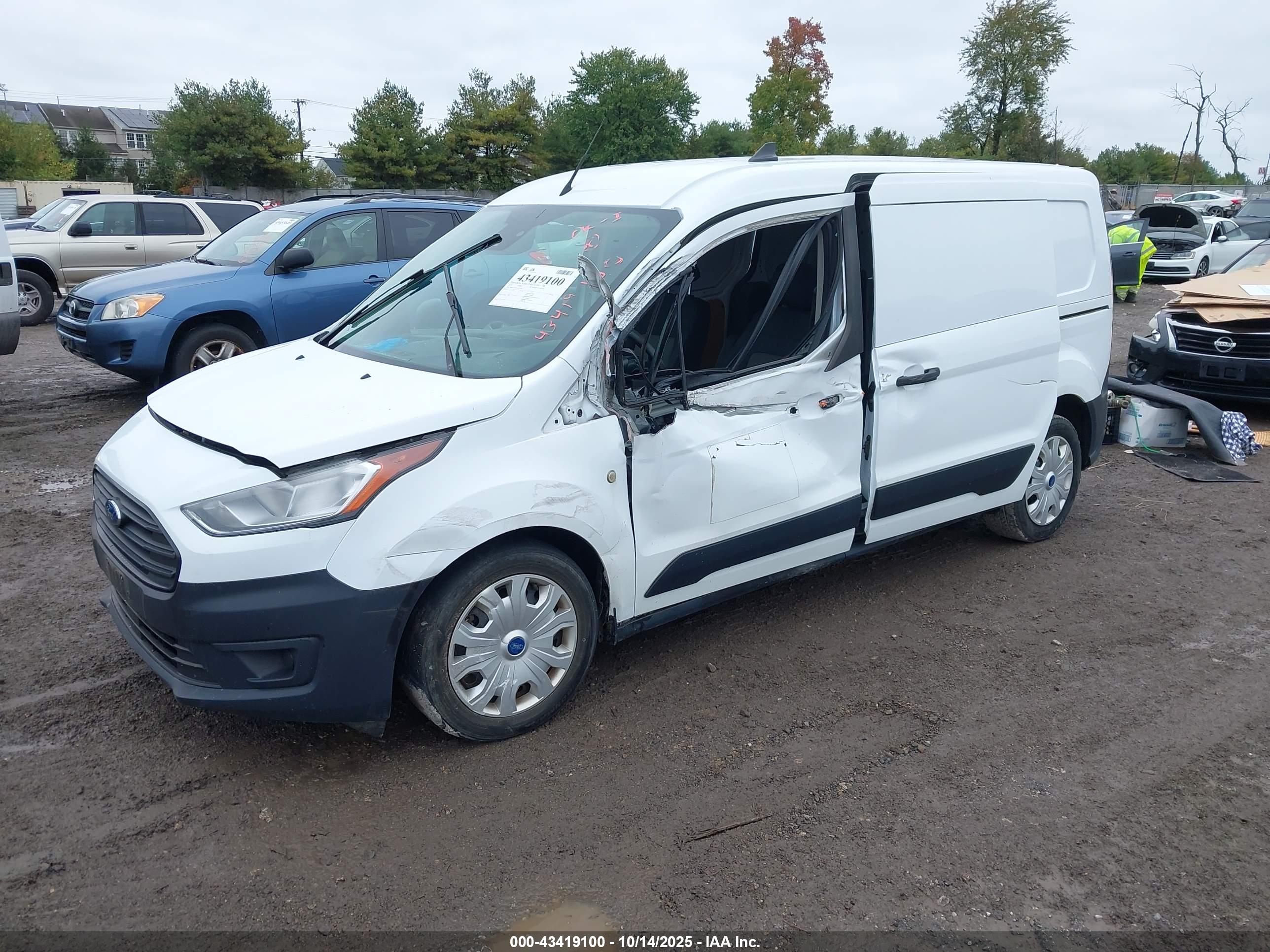 FORD TRANSIT image 2