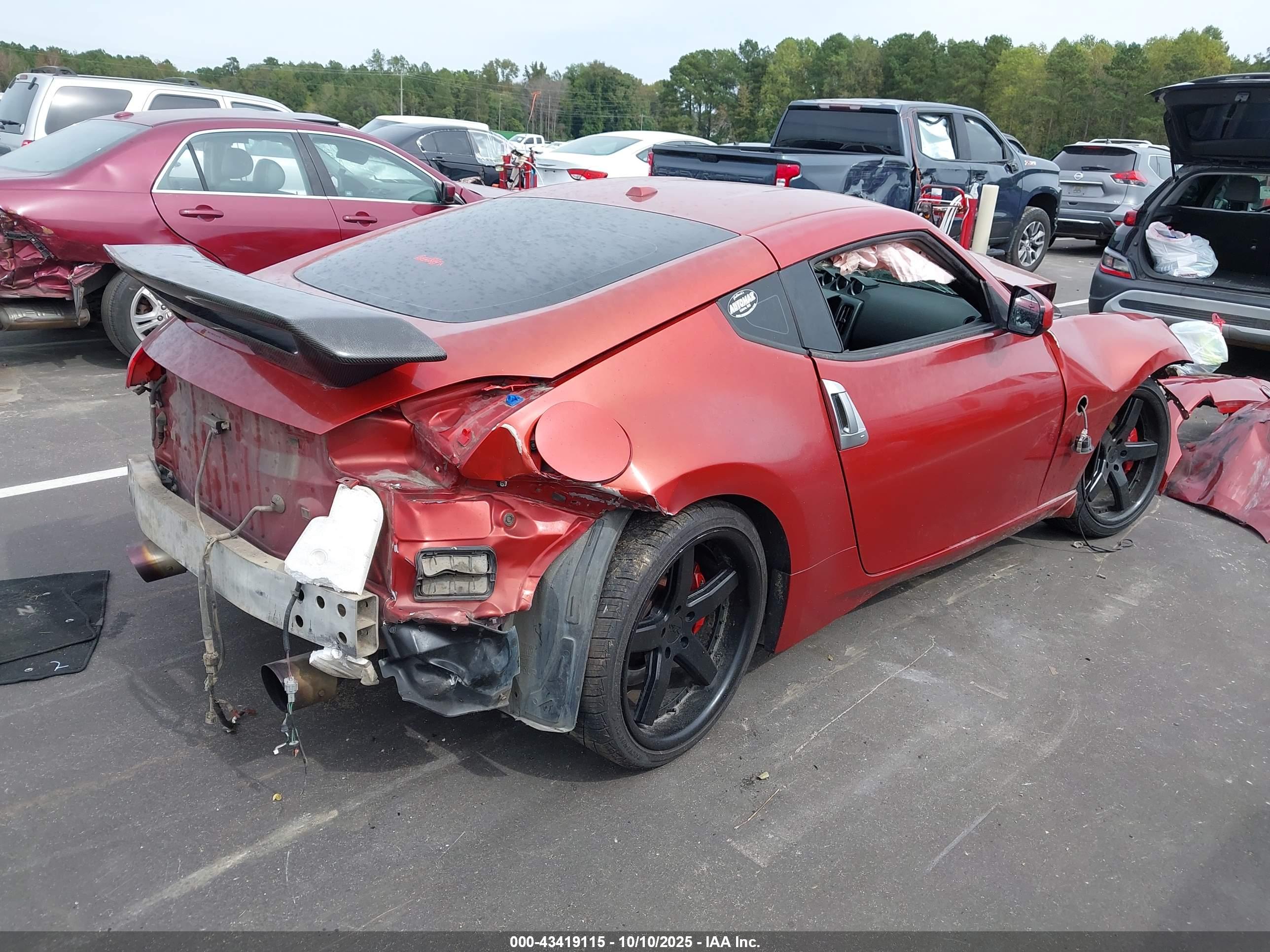 NISSAN 370Z image 4