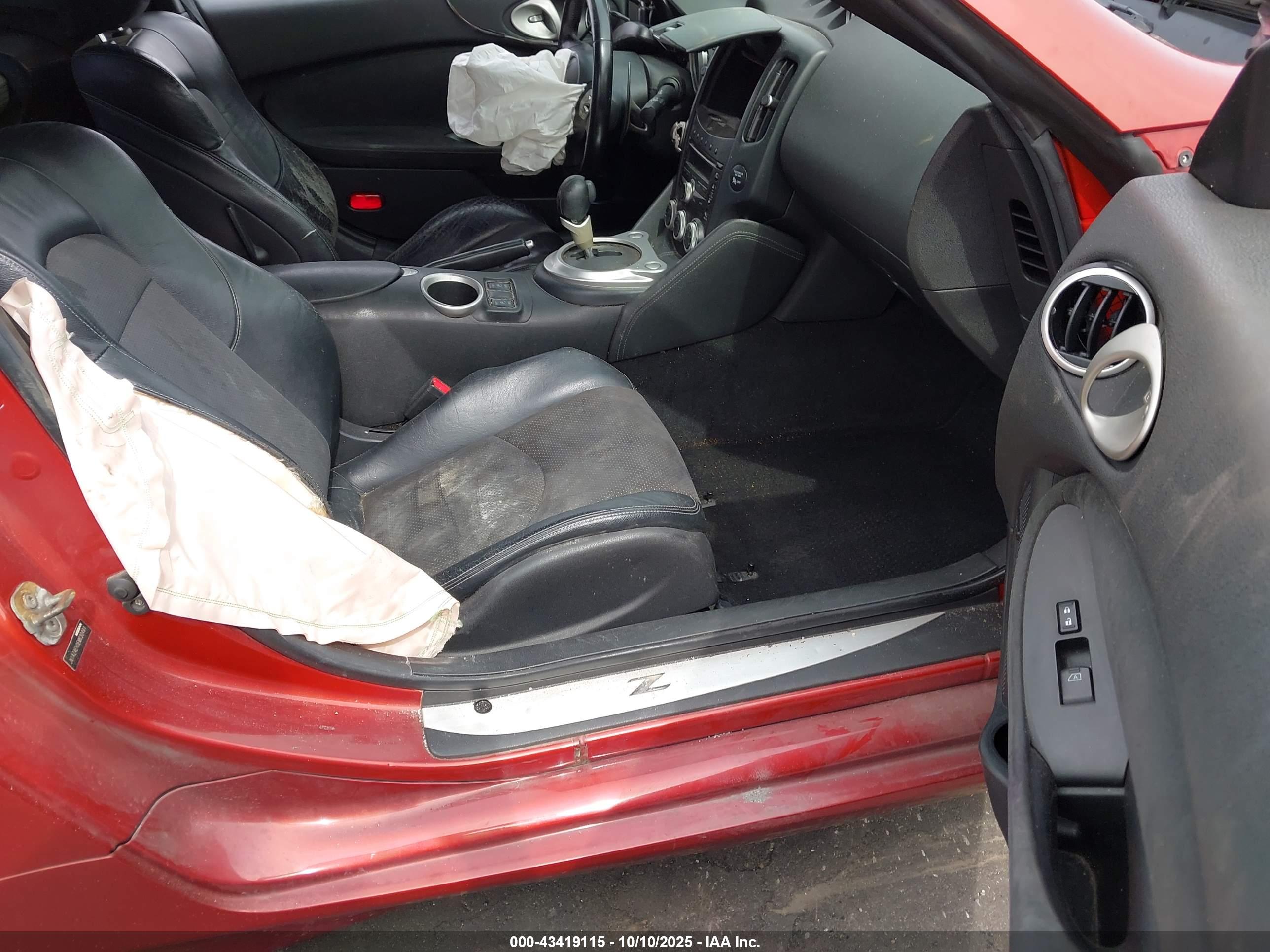 NISSAN 370Z image 5