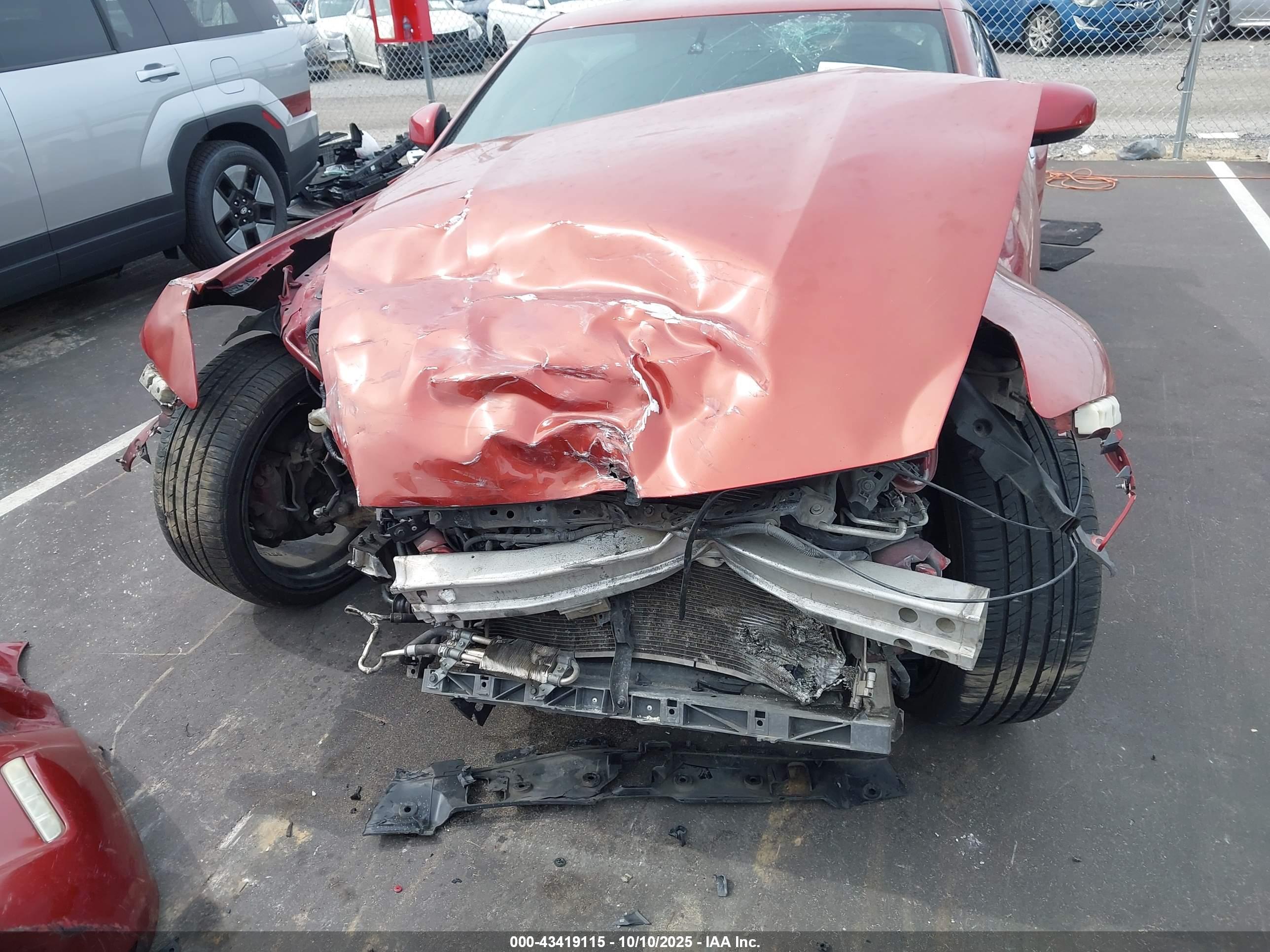 NISSAN 370Z image 6