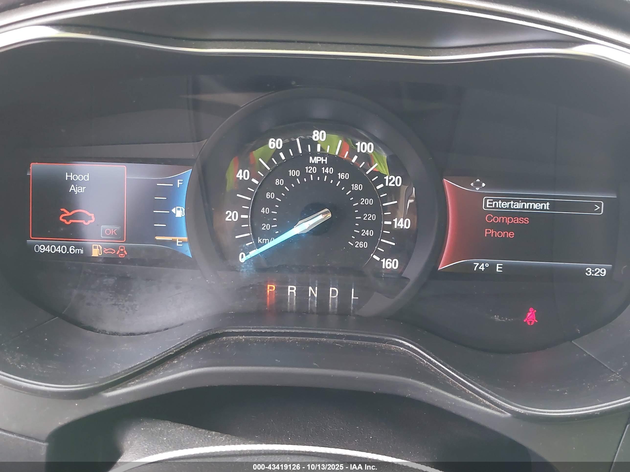 FORD FUSION image 7
