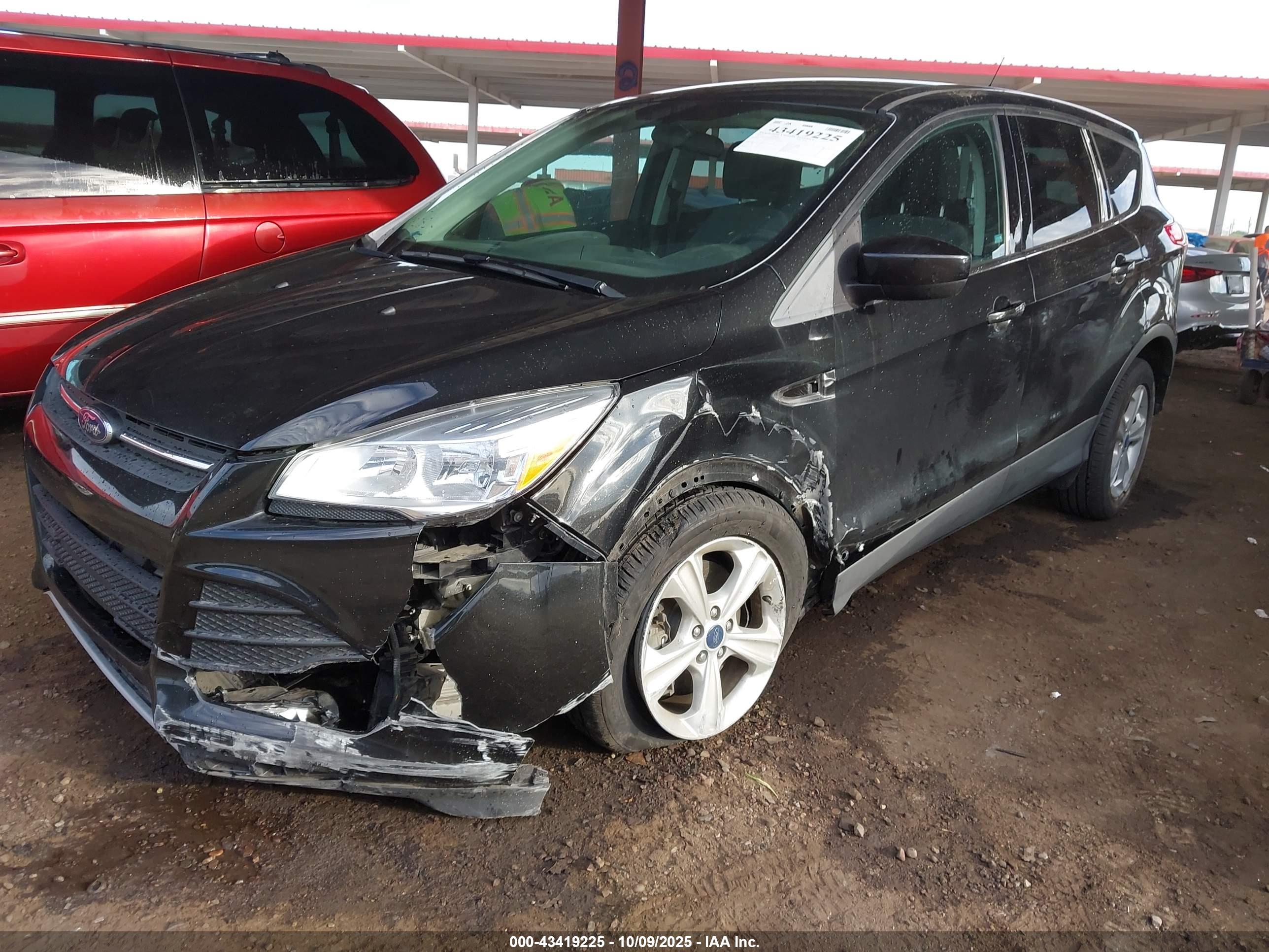 FORD ESCAPE image 6