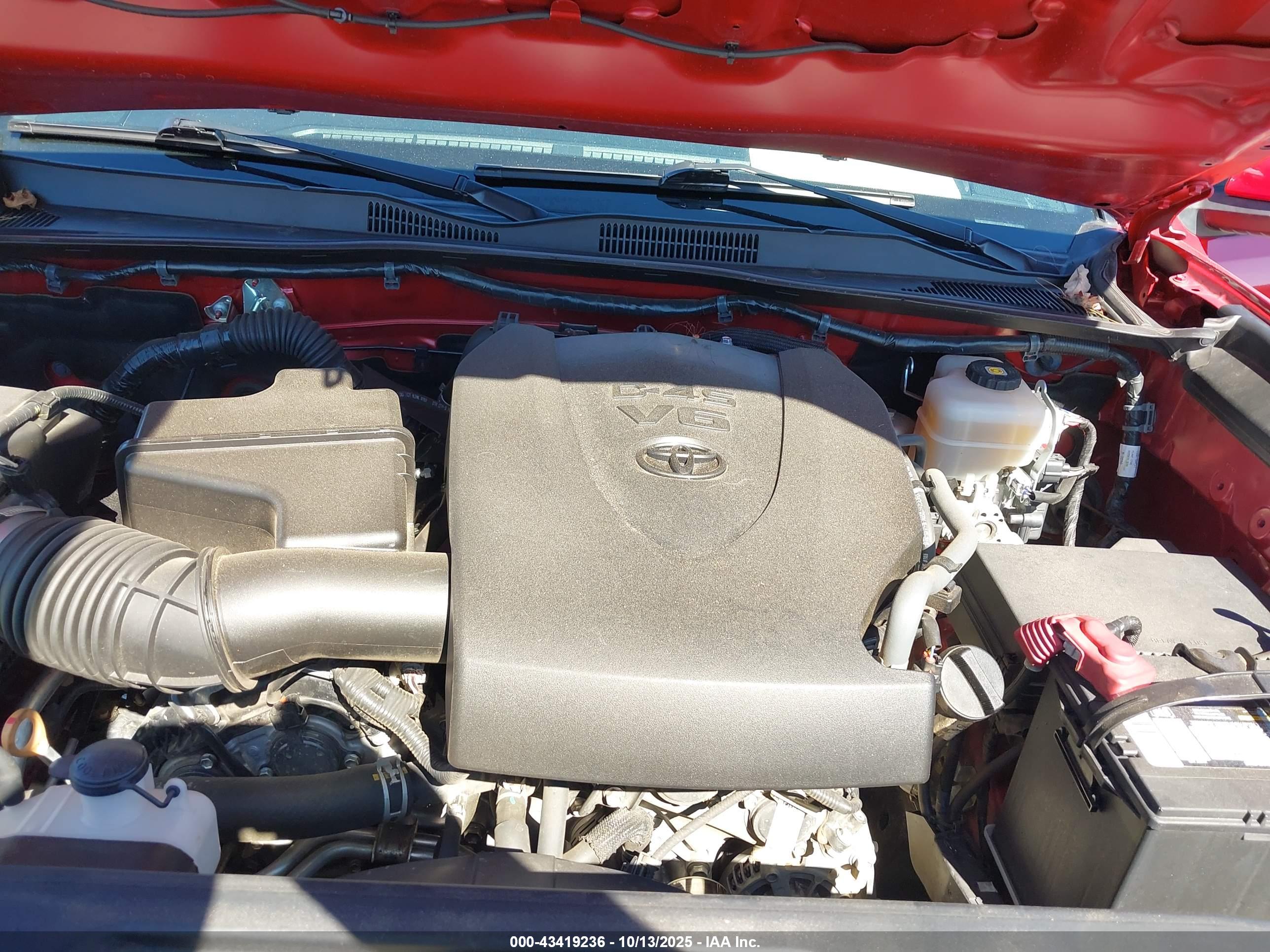 TOYOTA TACOMA image 10