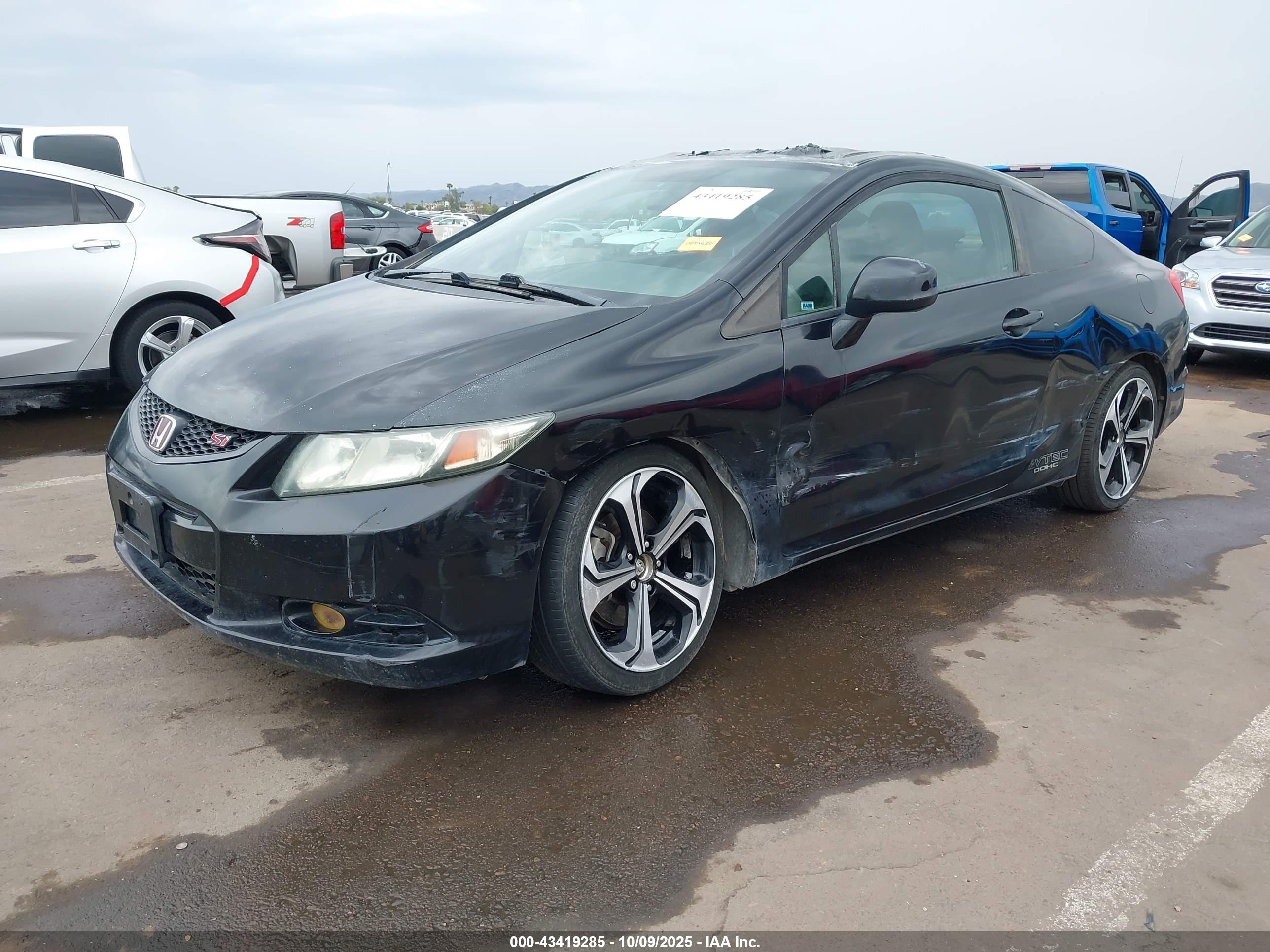 HONDA CIVIC image 2