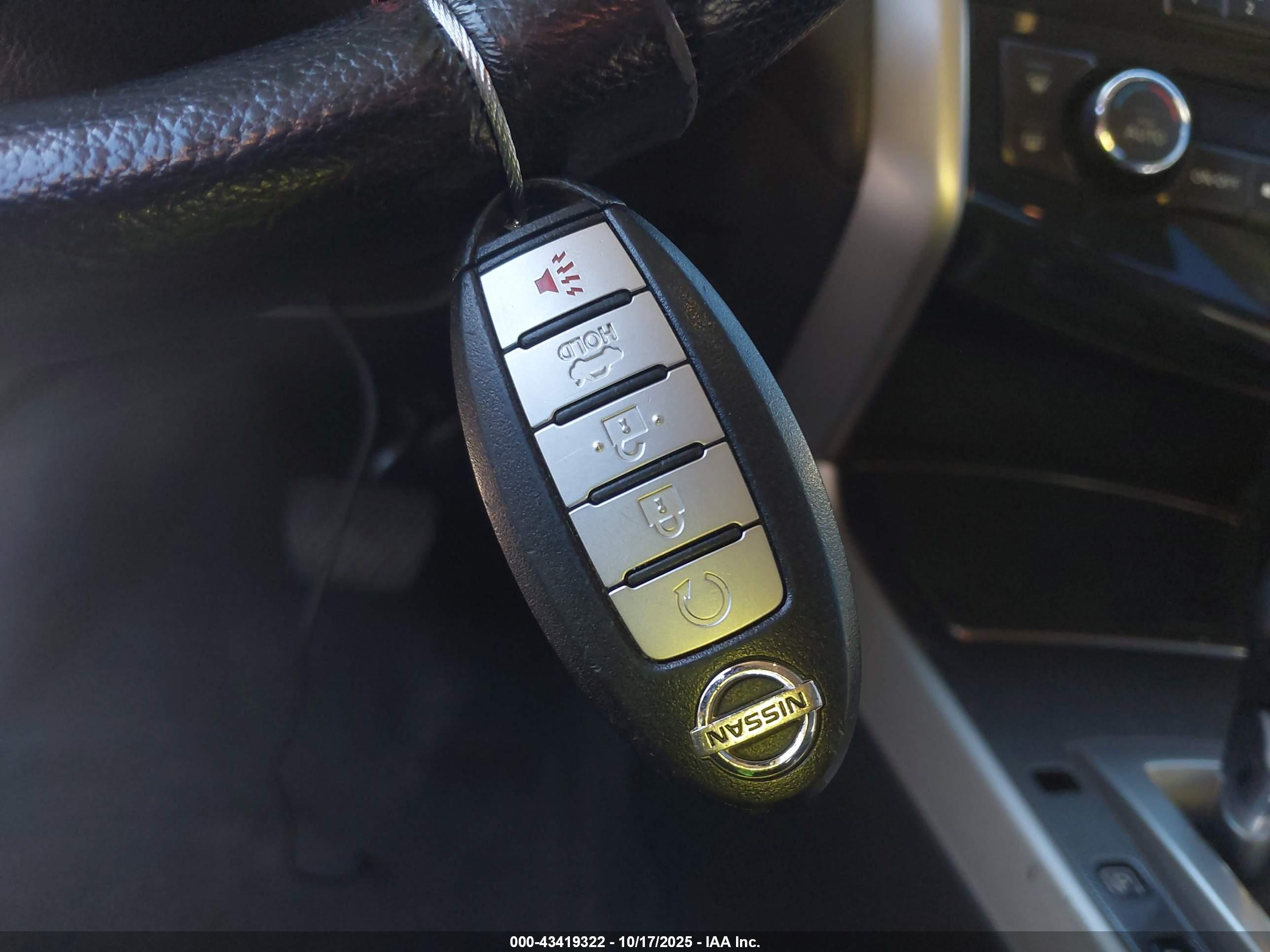 NISSAN ALTIMA image 11